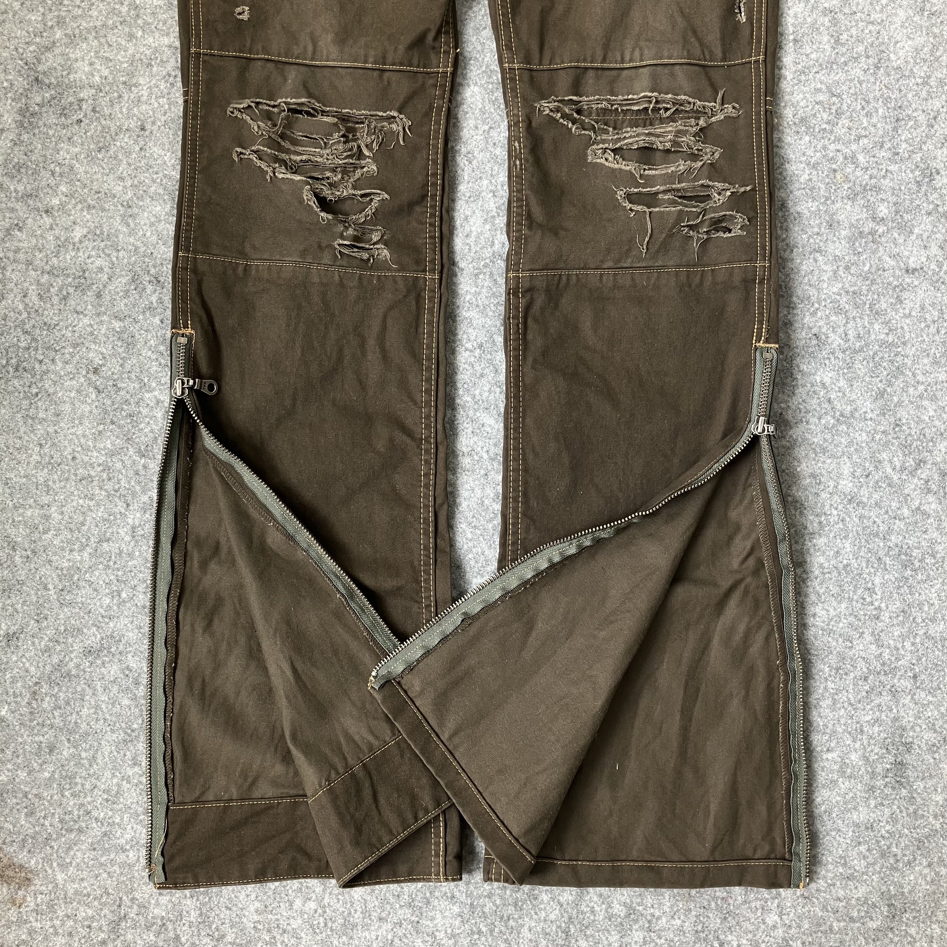Other Colors by style flare distressed pants Size US 32 / EU 48 - 6 Thumbnail