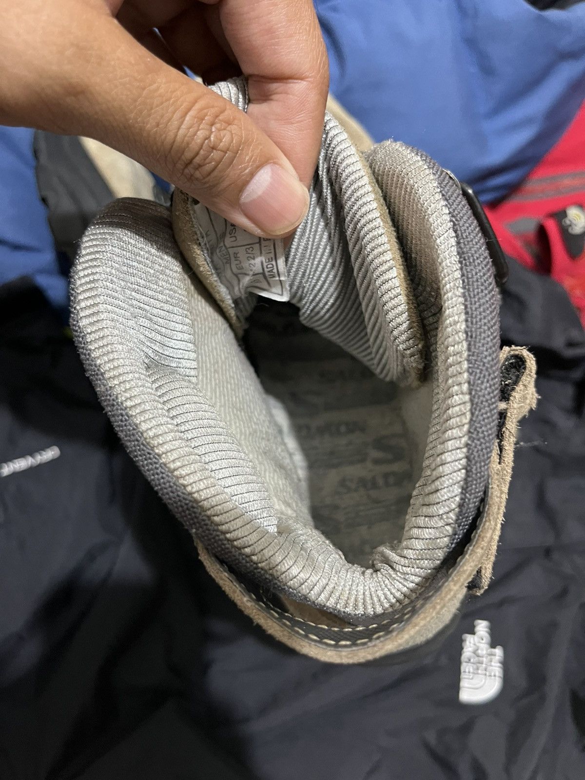 Salomon Salomon Adventure 7 Contagrip Size US 9 / EU 42 - 8 Thumbnail