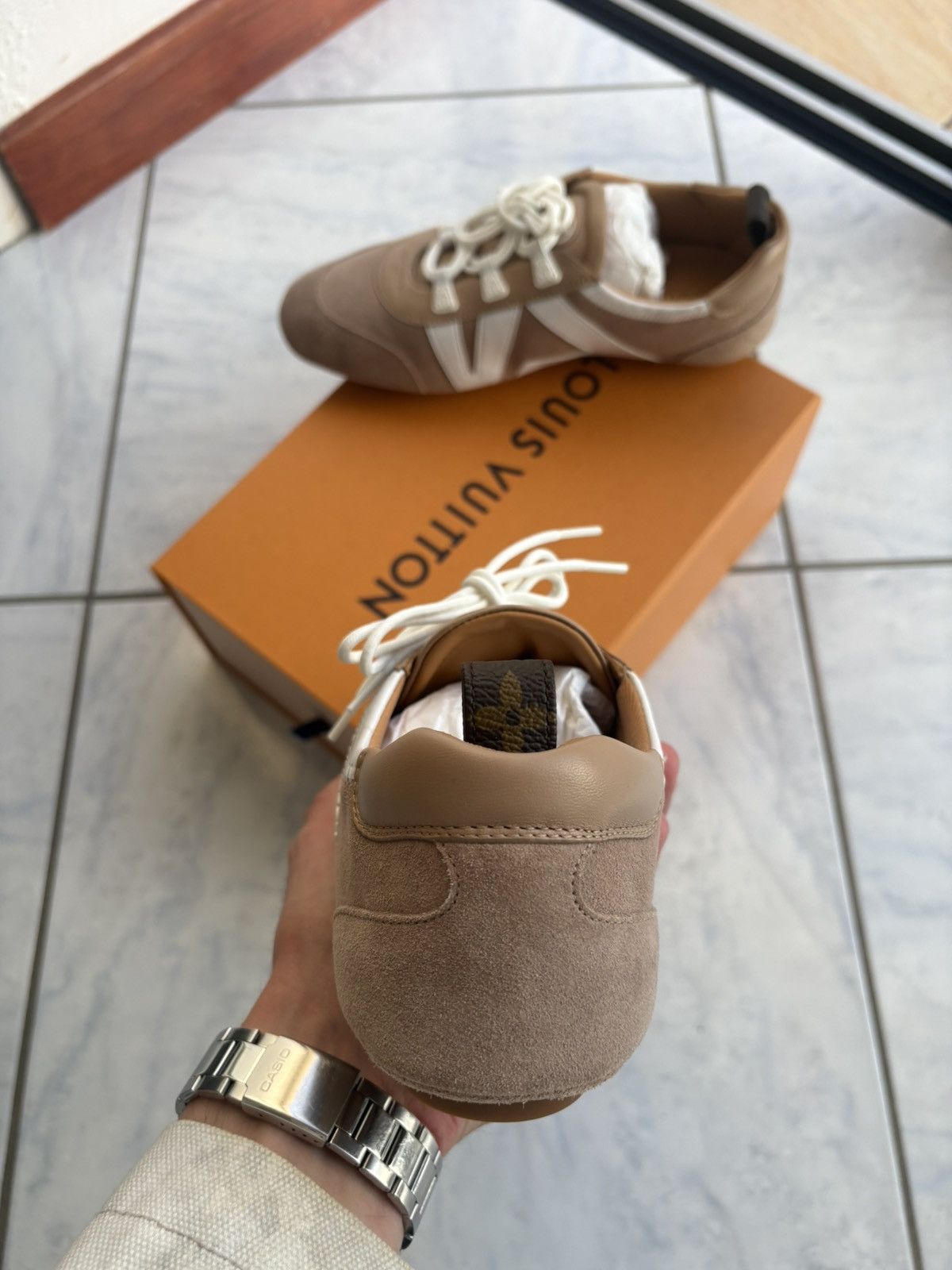 Louis Vuitton Louis vuitton sneakerina noisette beige taille 39 Size US 8 / IT 38 - 2 Thumbnail