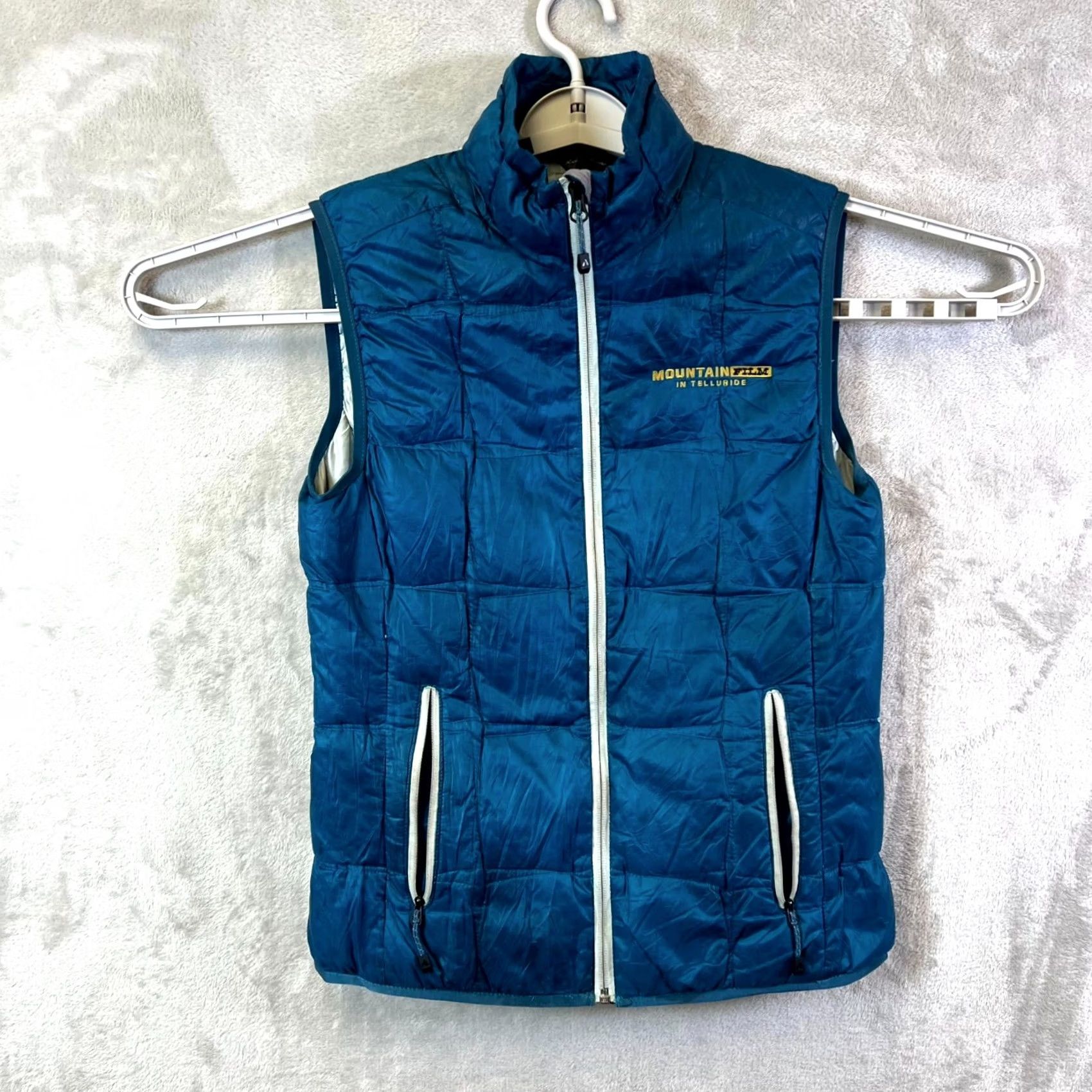 Eddie Bauer Eddie Bauer Puffer Vest Womens S Blue Mountain Film in Telluride Hiking Full Zip Shirt Size S / US 4 / IT 40 - 2 Thumbnail