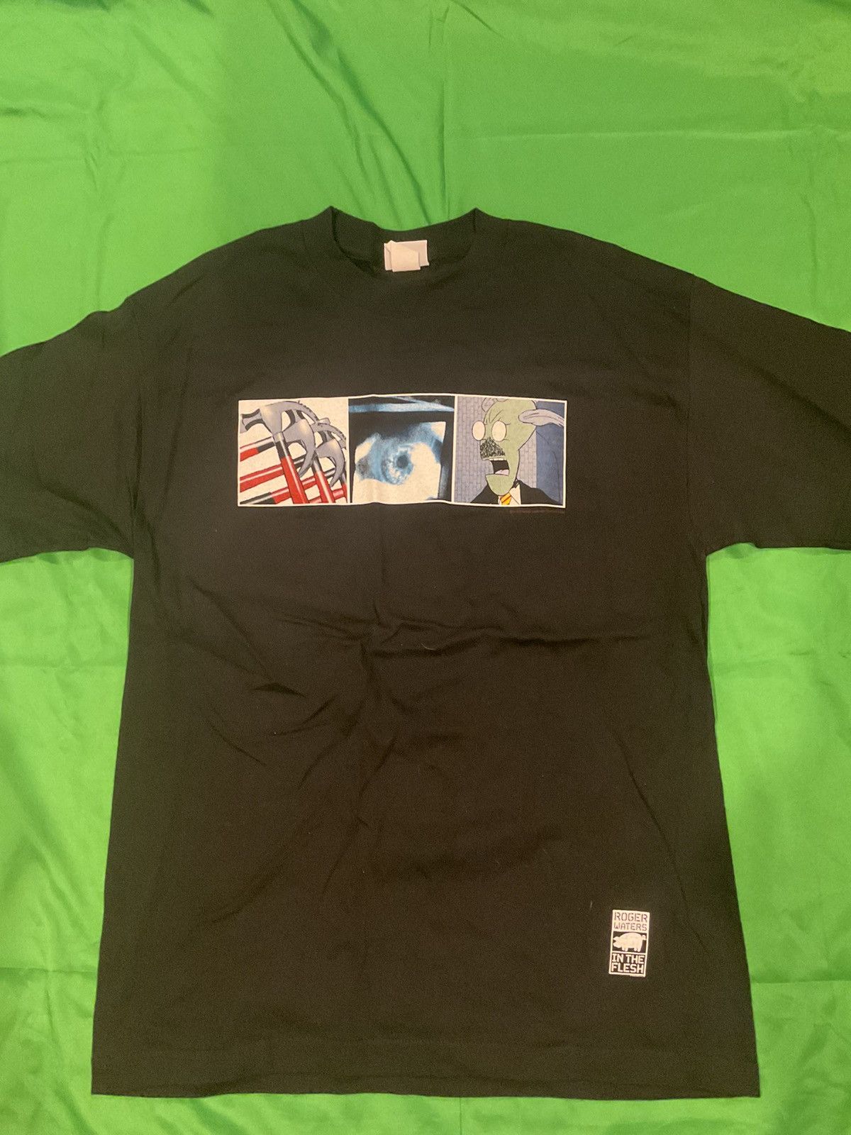 Vintage Vintage Rodger Waters Tour T Shirt Size US L / EU 52-54 / 3 - 1 Thumbnail