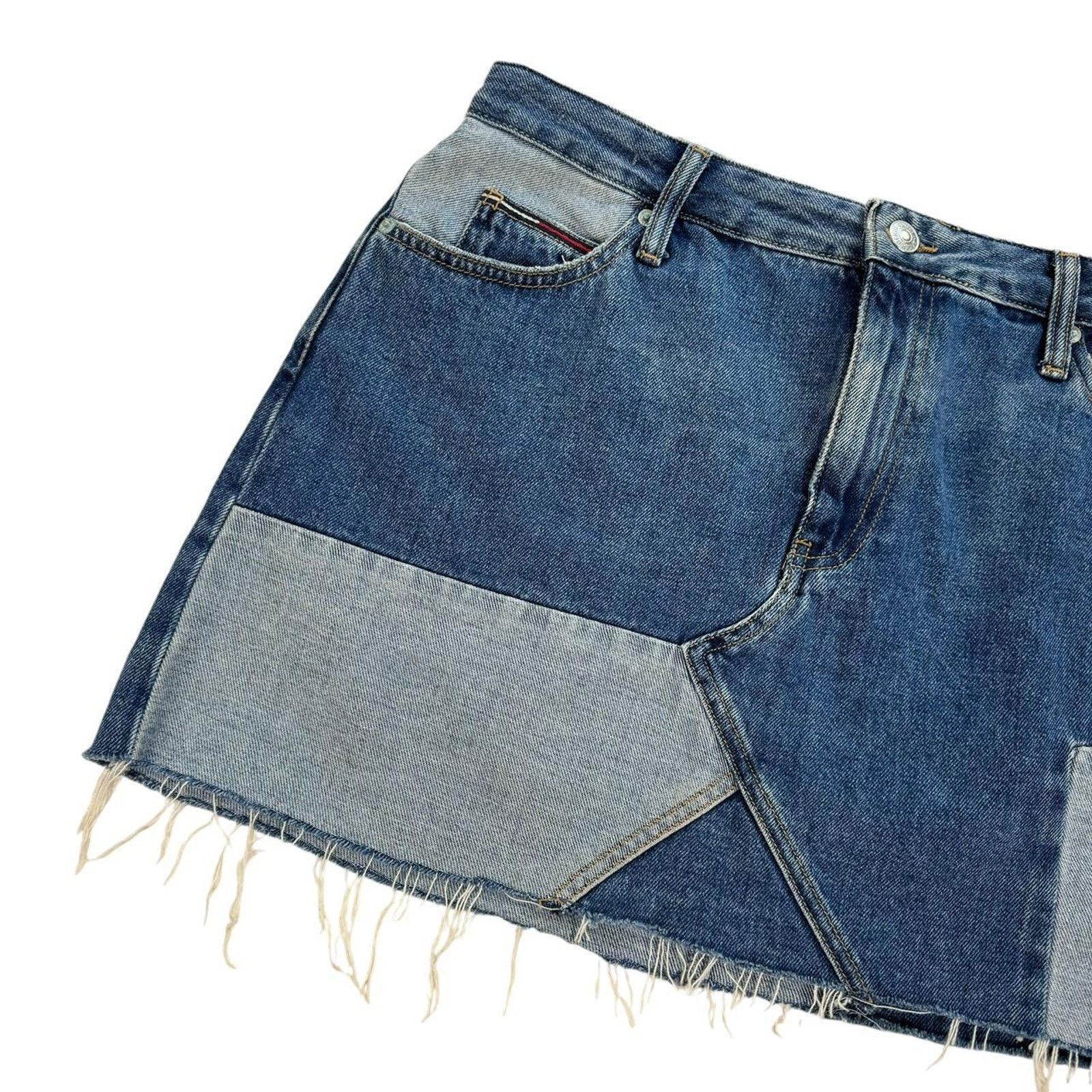 Tommy Hilfiger Blue High Waisted Mini Denim Patchwork Skirt Tommy Hilfiger Size 33" - 2 Thumbnail