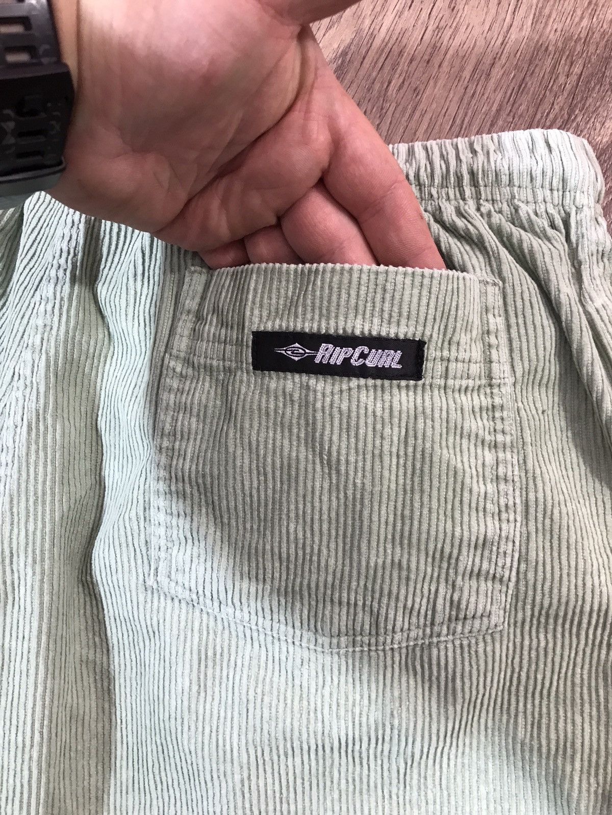 Rip Curl × Vintage Vintage Rip Curl velvet shorts size XL Size US 36 / EU 52 - 6 Thumbnail