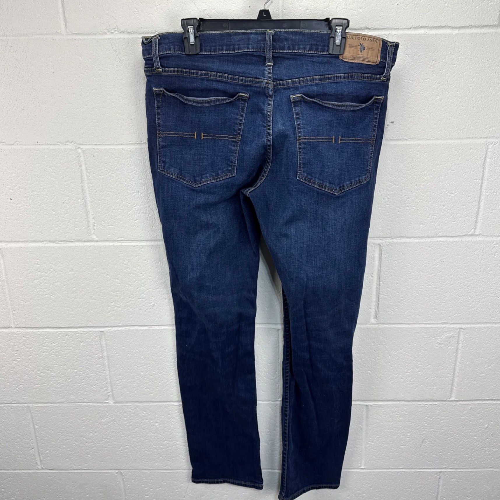 Vintage U.S. Polo Assn. Jeans Dark Wash Straight Leg 36x32 Regular Men Denim 5-Pocket Logo Embroidered Zipper Button Age 90s Preppy Shirt? Size US M / EU 48-50 / 2 - 7 Thumbnail