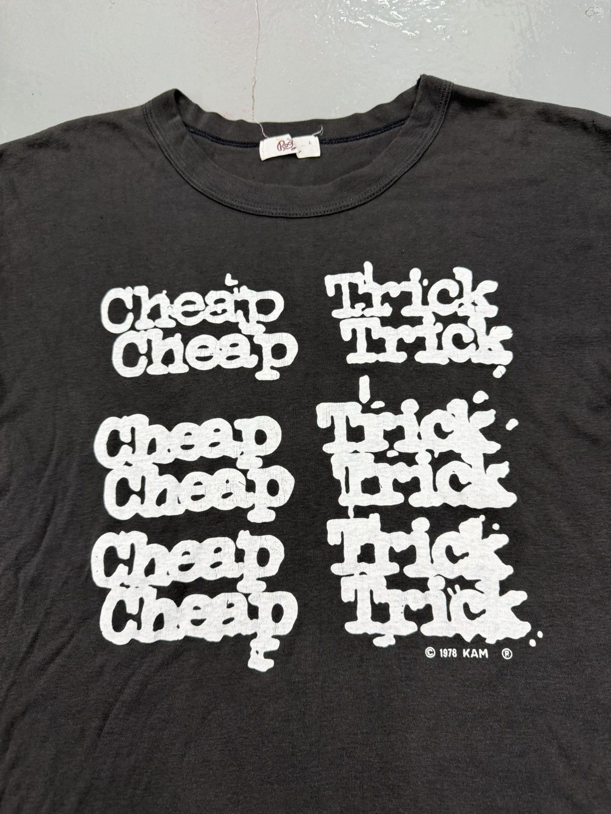 Band Tees Vintage 1978 Cheap Trick Promo Band Tees 70s Power Pop Size US M / EU 48-50 / 2 - 1 Thumbnail
