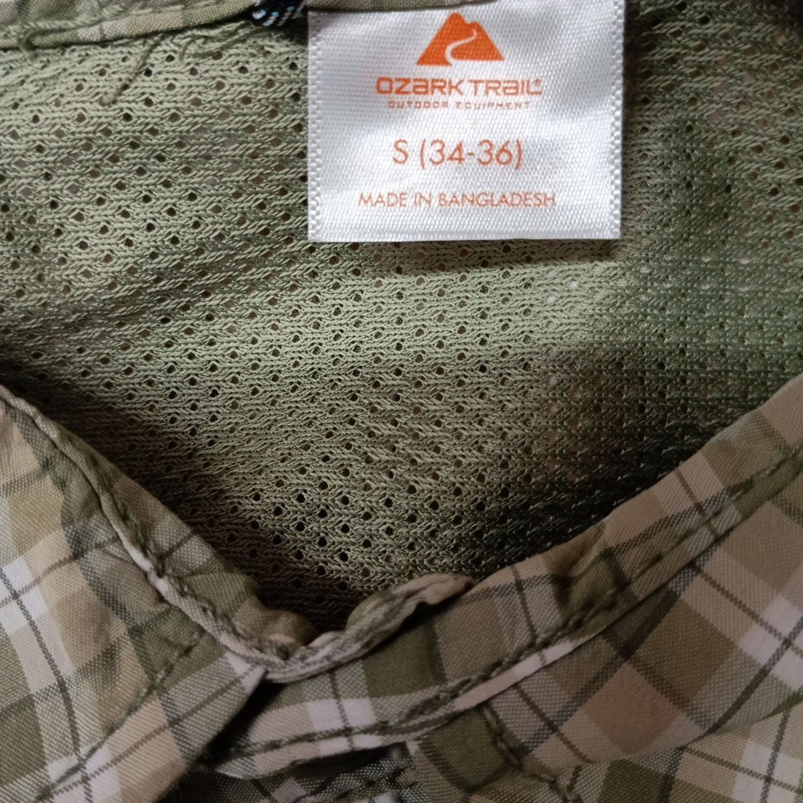 Other Ozark Trail Upstream Shirt Mens S (34-36) Green Plaid Vented Size US S / EU 44-46 / 1 - 4 Thumbnail