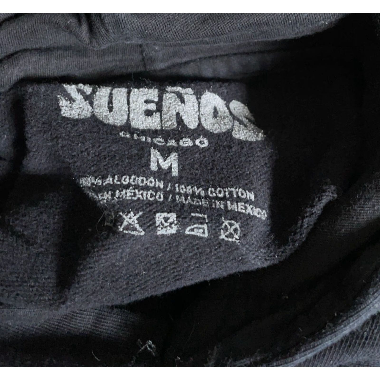 Vintage SUENOS Chicago Hoodie Adult Medium Black Graphic Sweatshirt Music Festival Mens Size US M / EU 48-50 / 2 - 3 Thumbnail
