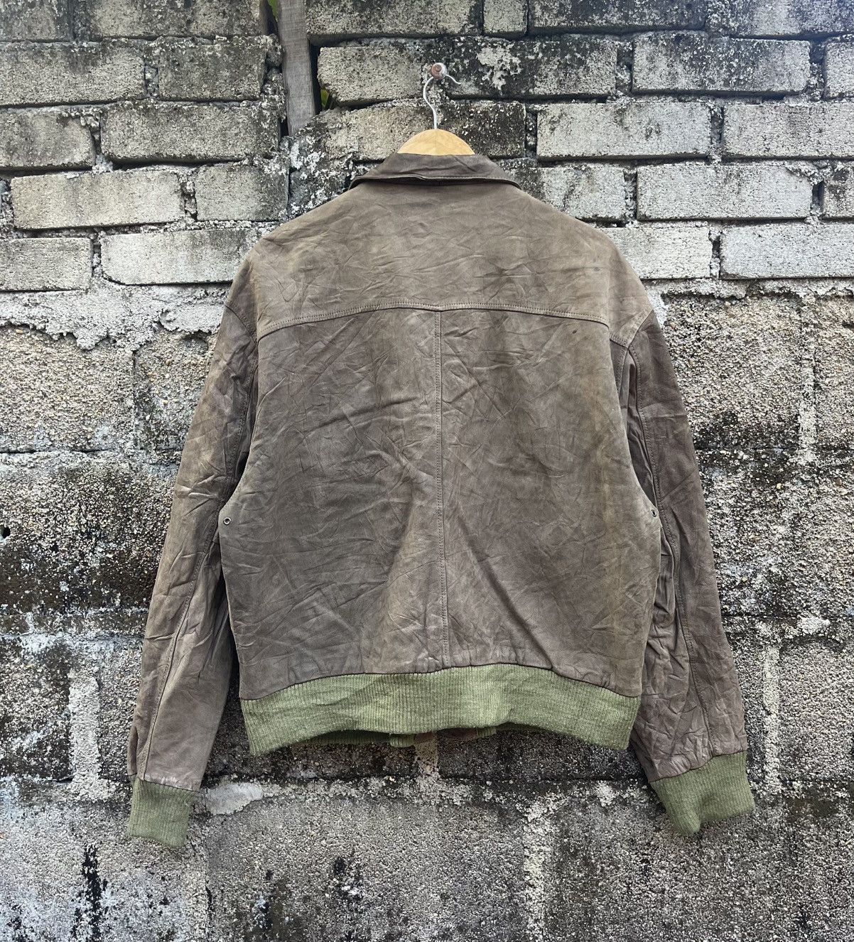 Pelle Pelle Vintage Pelle Cuir A-2 Leather Jacket Normandy Map Lining Size US L / EU 52-54 / 3 - 2 Thumbnail