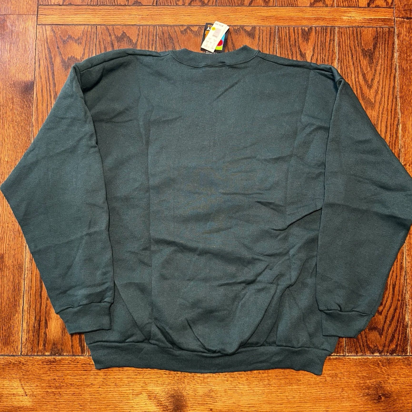 Disney VINTAGE Disney Mickey Mouse Sweatshirt USA Made Pluto American Classic Sweatshirt XL Men Green Logo 90s Retro Cartoon Size US XL / EU 56 / 4 - 7 Thumbnail