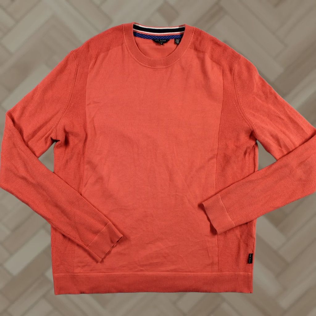 Ted Baker Ted Baker Sweater Mens Large Red Crewneck Knit Pullover Lightweight Casual Size US L / EU 52-54 / 3 - 1 Thumbnail