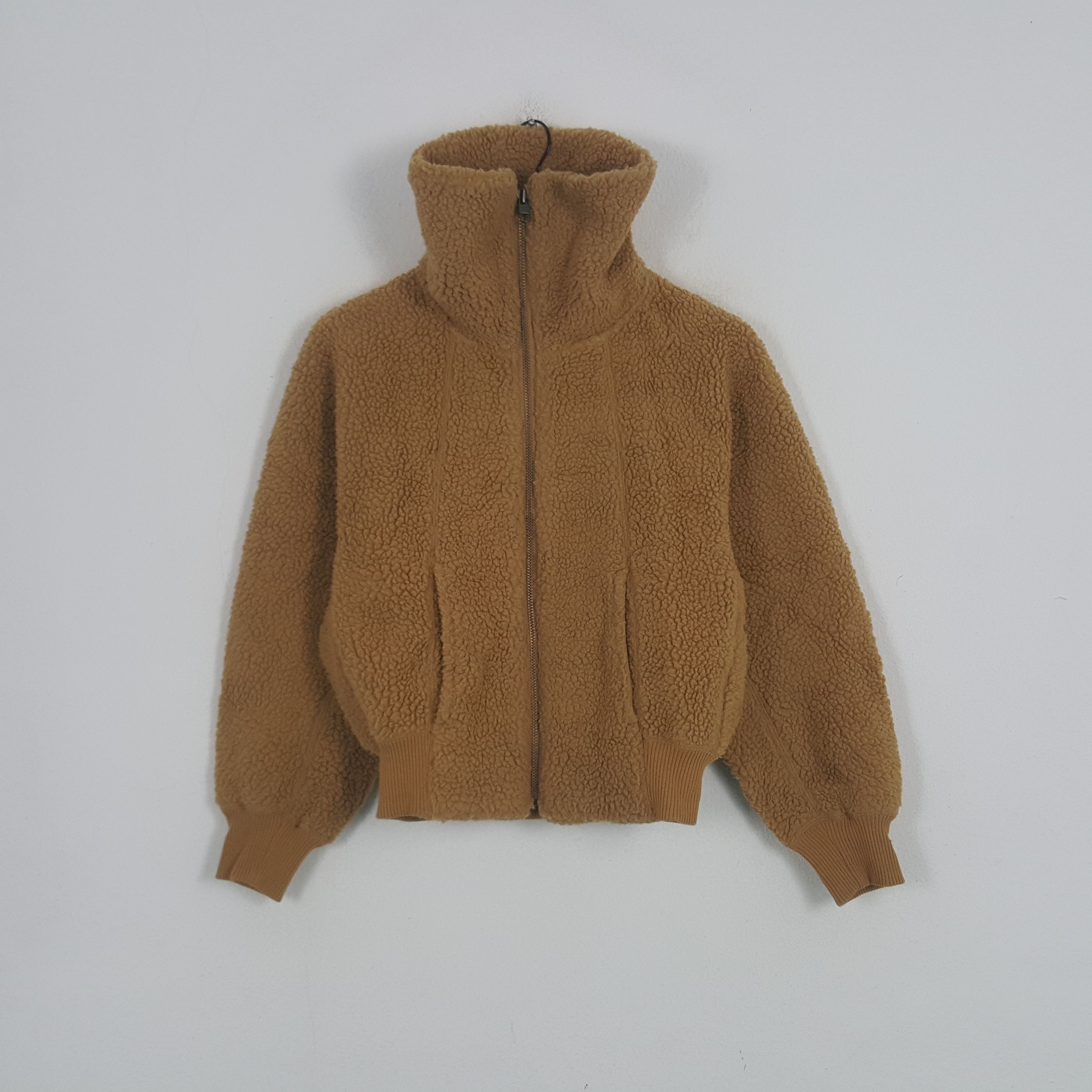 GU × Undercover × Vintage Vintage Uniqlo U Turtleneck Custom Big U Sherpa Jacket Size US XS / EU 42 / 0 - 2 Thumbnail