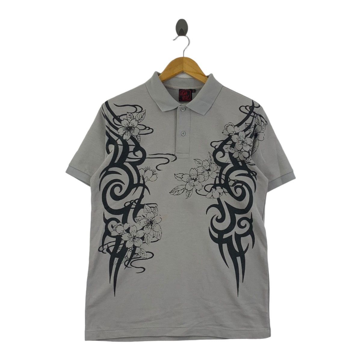 Vintage Vintage CHIKIRIYA JAPAN SAKURA Art Polo Size US L / EU 52-54 / 3 - 1 Thumbnail