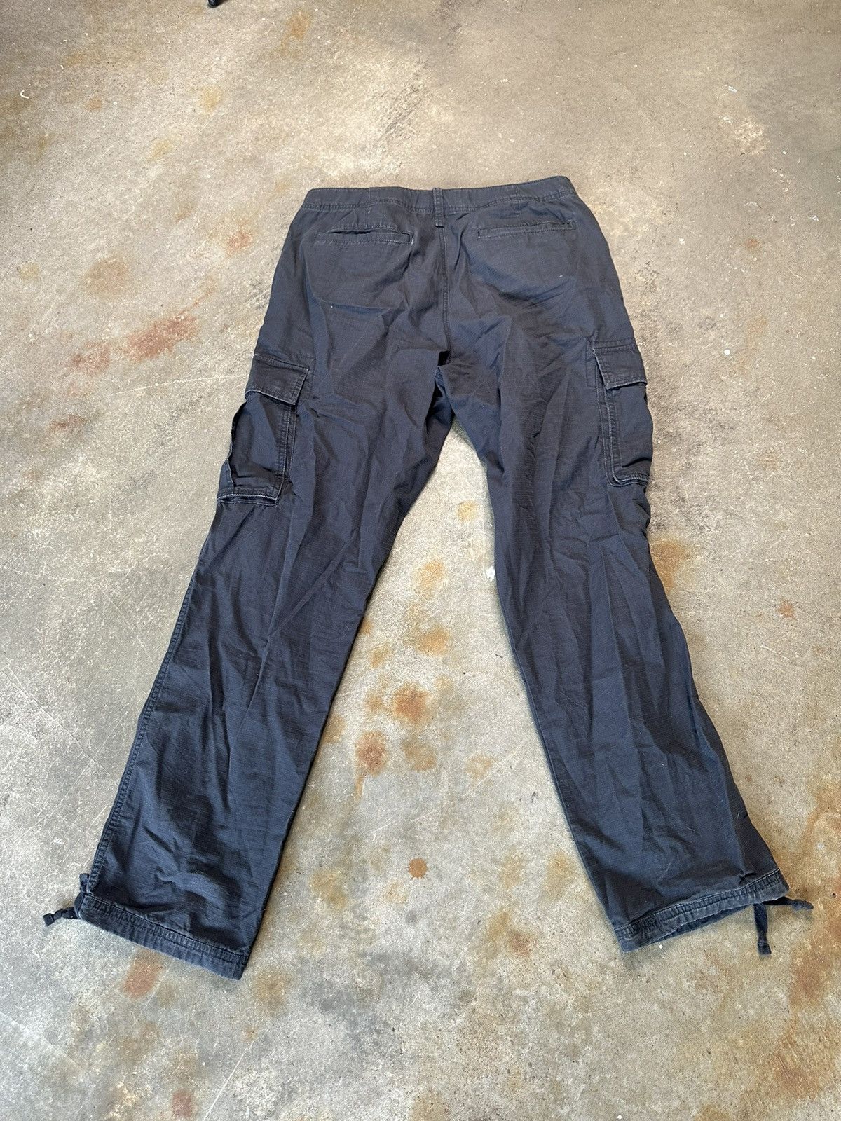 Old Navy × Vintage Old navy 94” cargos Size US 34 / EU 50 - 2 Thumbnail
