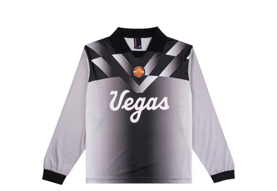 Eric Emanuel Eric Emanuel Vegas soccer goalie jersey grey large Size US L / EU 52-54 / 3 - 1 Thumbnail
