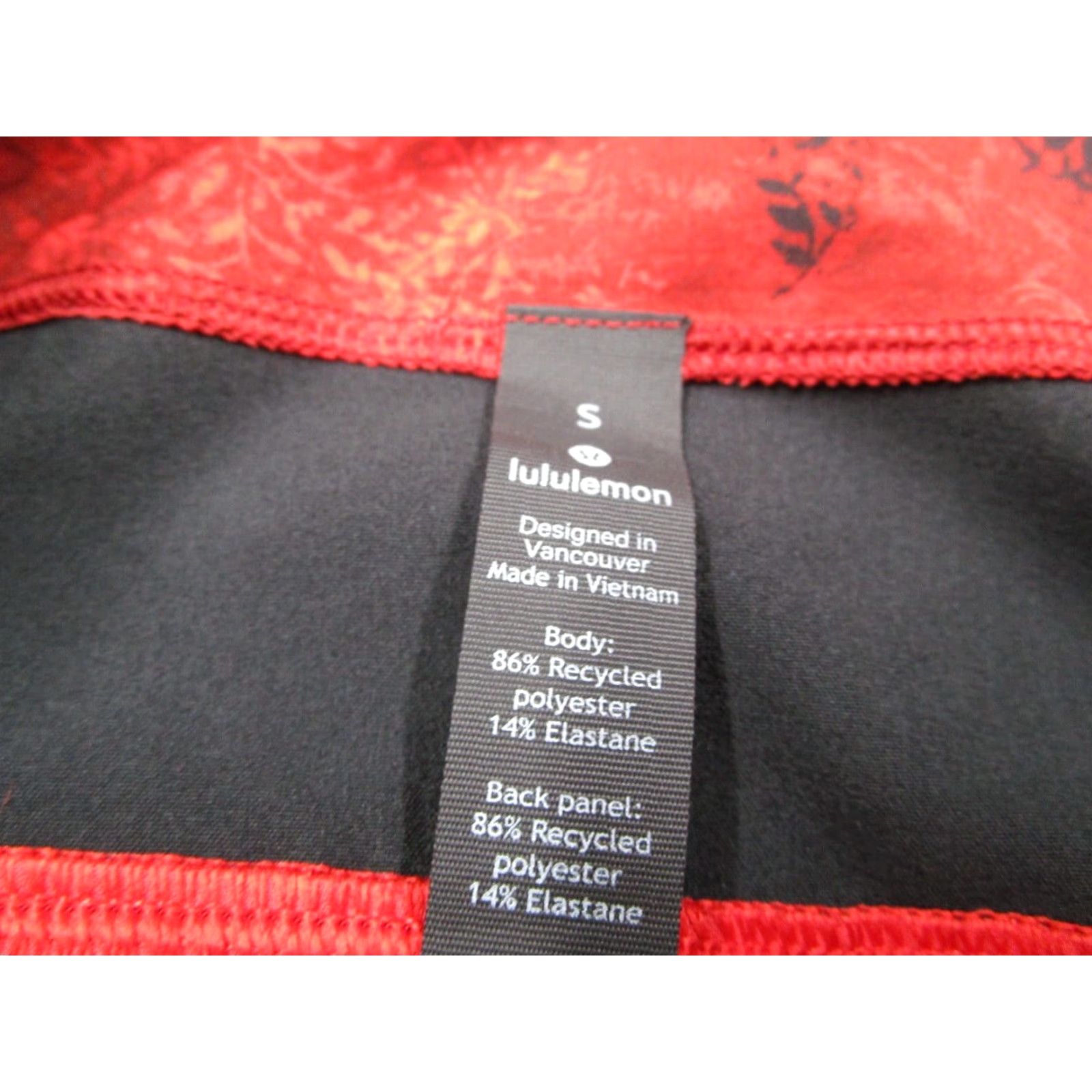 LULULEMON Men Red License To Train Shorts 6 Inseam Drawstring Unlined DK Polyester Blend Vintage No