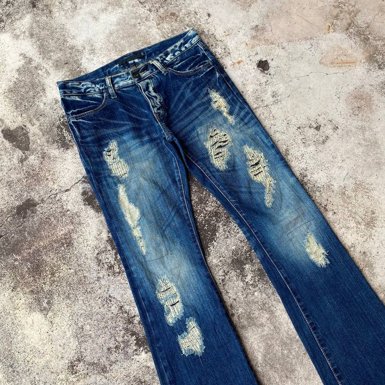 GOSTAR DE FUGA FLARED FUGA DISTRESSED DENIM BOOTCUT W29" Size US 30 / EU 46 - 11 Thumbnail