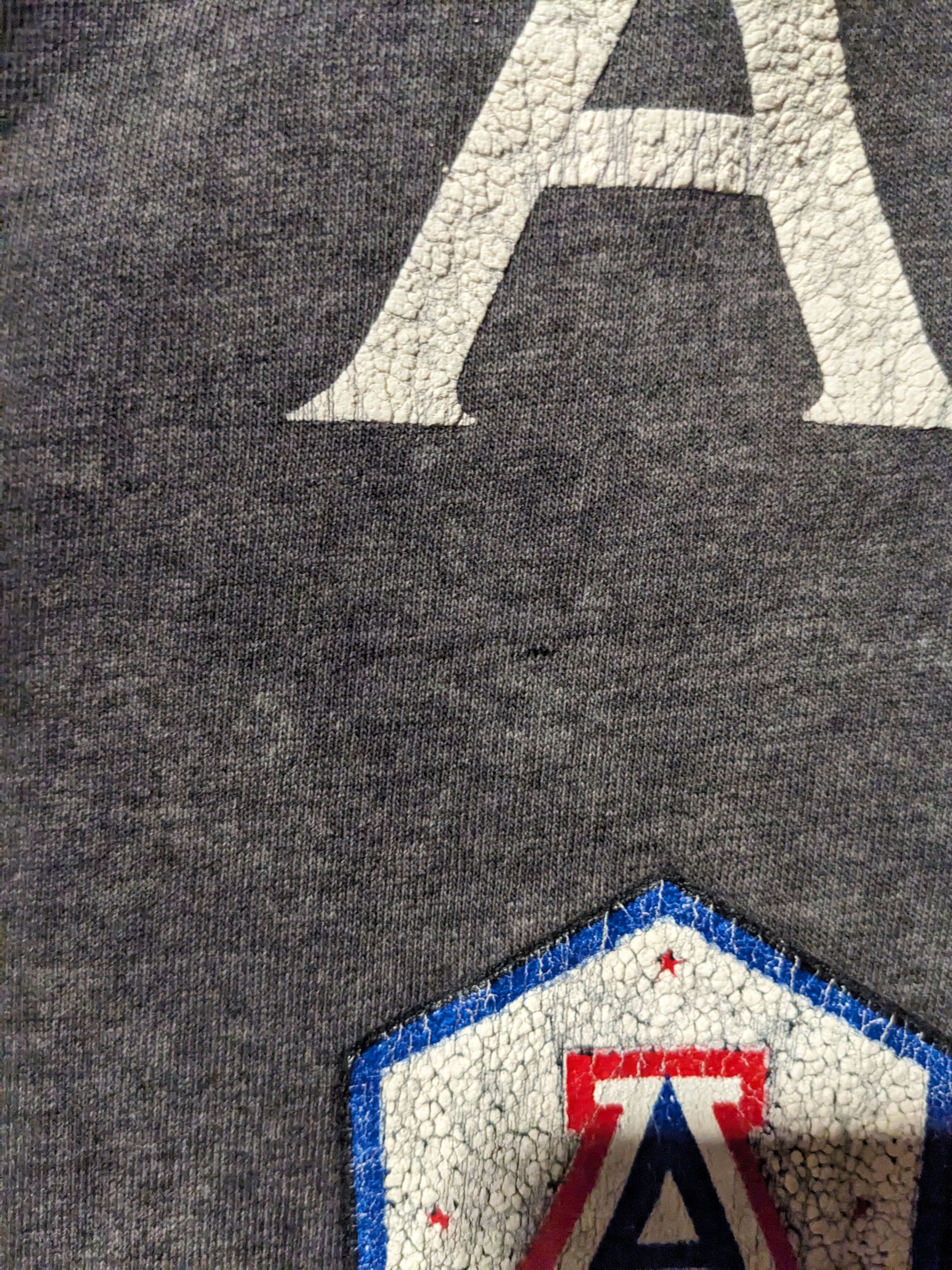 Vintage Vintage 90s University of Arizona Light Sweatshirt T-Shirt Size US XL / EU 56 / 4 - 5 Thumbnail