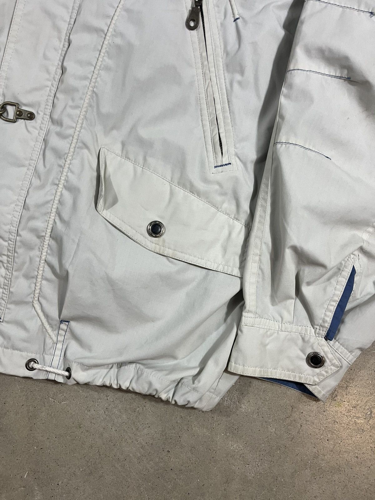 Vintage Vintage Fireman Clasp Windbreaker Jacket White Size US L / EU 52-54 / 3 - 4 Thumbnail