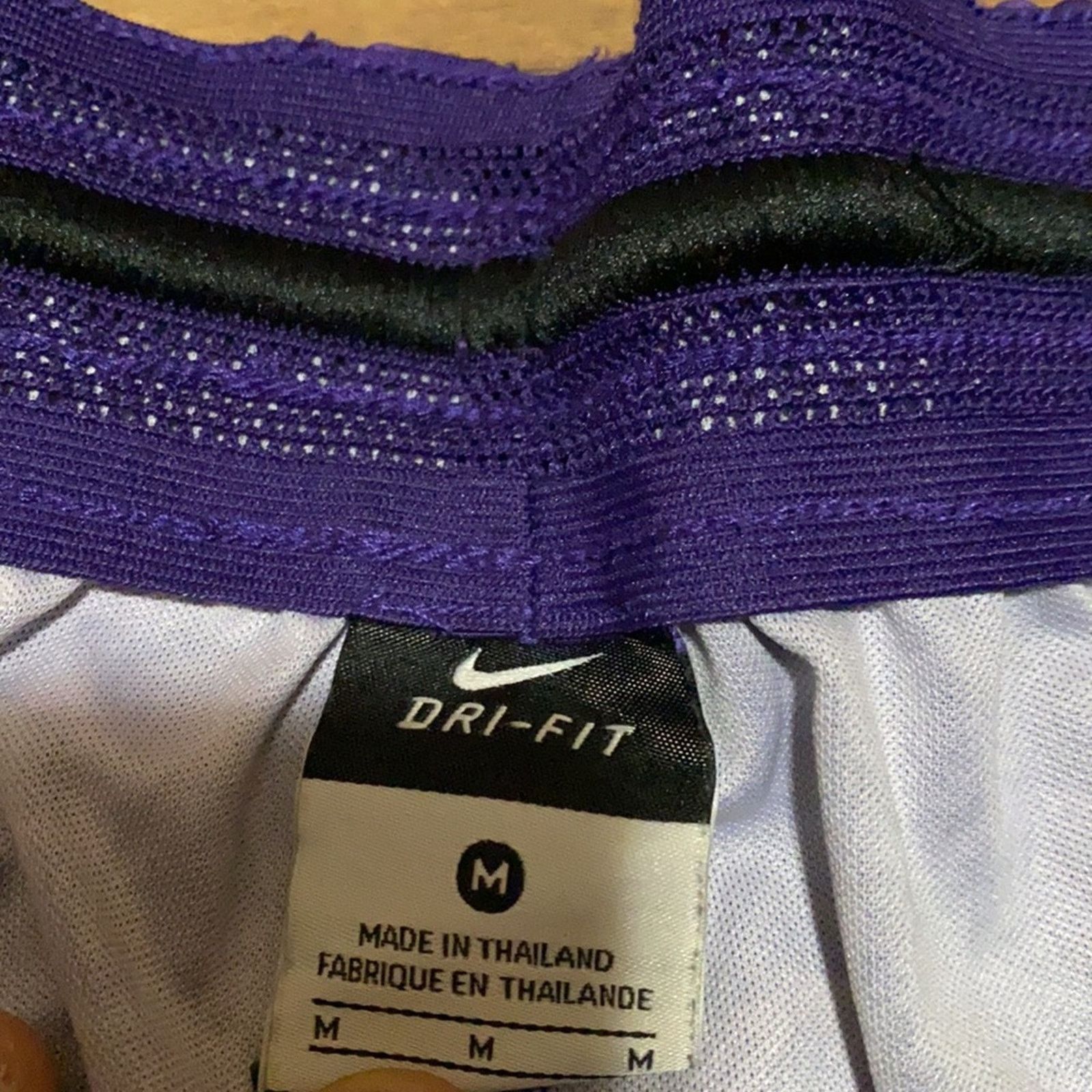 Nike 2010 Nike Kobe Dri-Fit Snake Skin Shorts Size US 30 / EU 46 - 4 Thumbnail