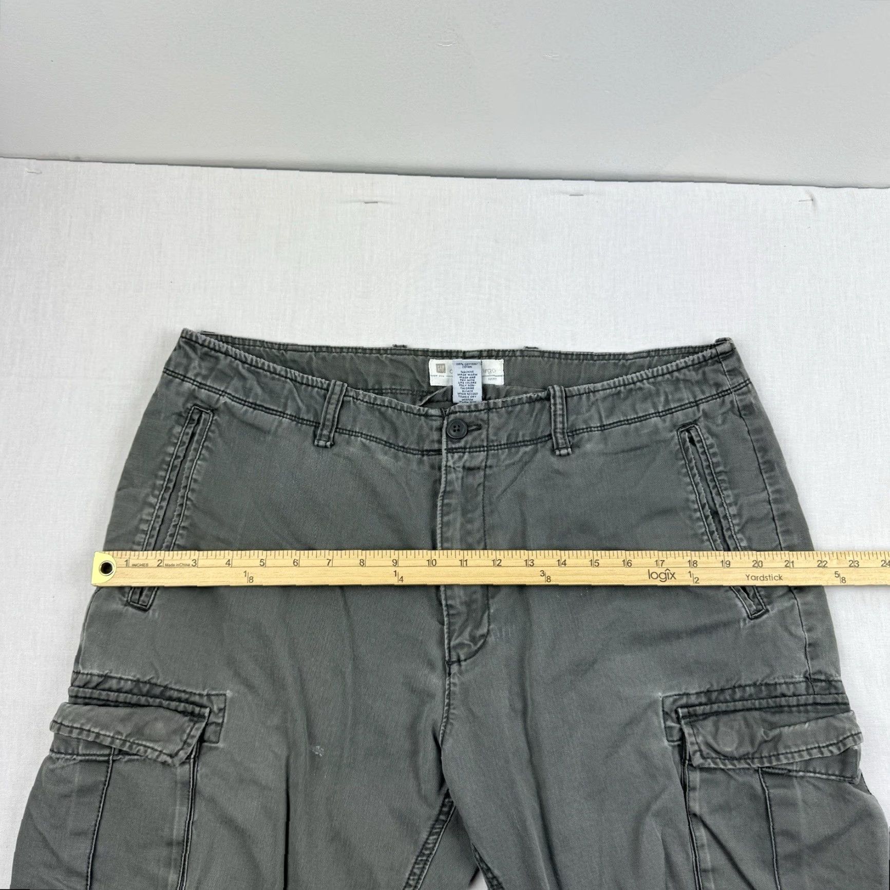 Gap VINTAGE Gap Cargo Pants Men 35x32 Green Grunge Y2K Casual Relaxed Denim Size US 35 - 7 Thumbnail