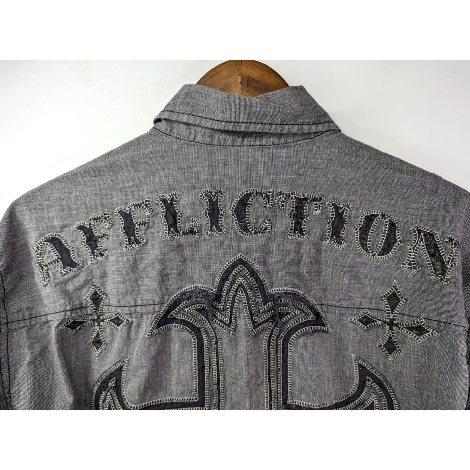Affliction Affliction Button-Up Long Sleeve Gray 2XL Embroidered Live Fast Cross Black Premium 100% cotton Mens Shirt Size US XXL / EU 58 / 5 - 4 Thumbnail