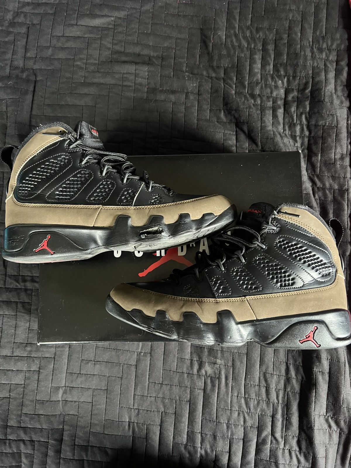 Jordan Brand × Nike Air Jordan 9 “Olive” 2012 Retro Size US 7.5 / EU 40-41 - 5 Thumbnail
