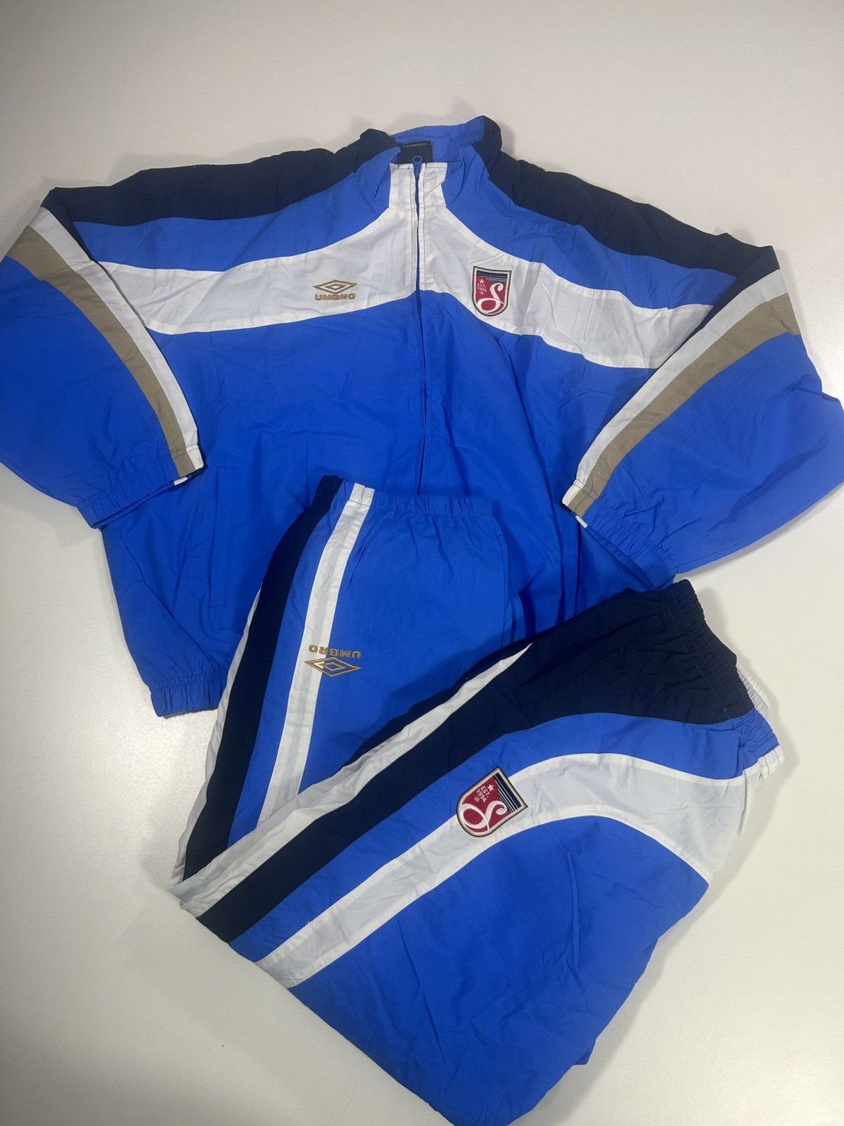 Umbro Rare Large mens Umbro Supreme full shell type track suit Size US L / EU 52-54 / 3 - 1 Thumbnail