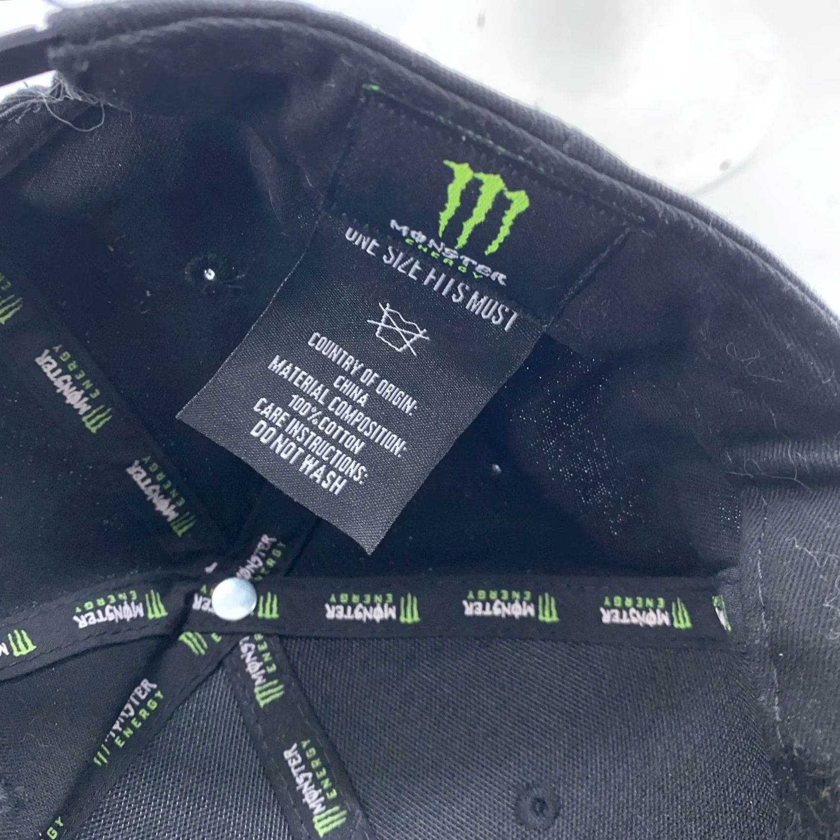 Vintage Monster Energy Hat Cap Snap Back Embroidered Mens One Size Trucker Green Black Size ONE SIZE - 5 Thumbnail