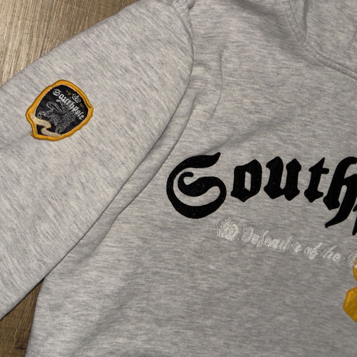 Southpole Vintage Y2K Southpole Defender of the Arts Script Hoodie Size US L / EU 52-54 / 3 - 2 Thumbnail