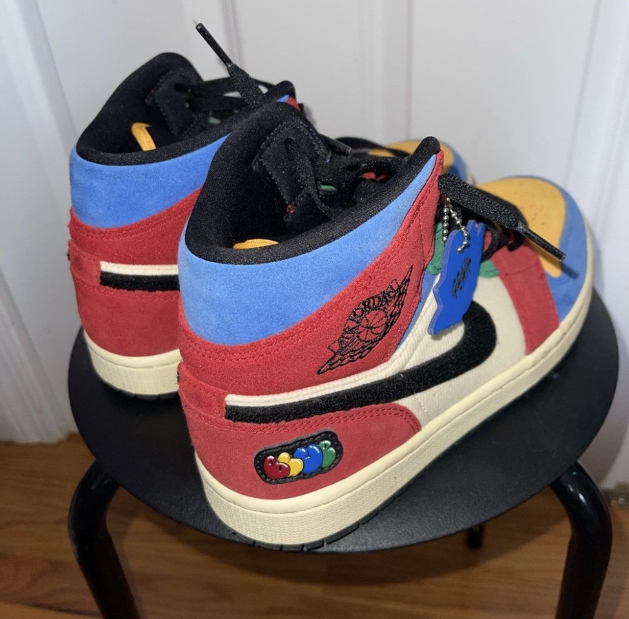 Jordan Brand Air Jordan 1 Mid SE “Fearless Blue the Great” 8M/9.5W Size US 8 / EU 41 - 4 Thumbnail