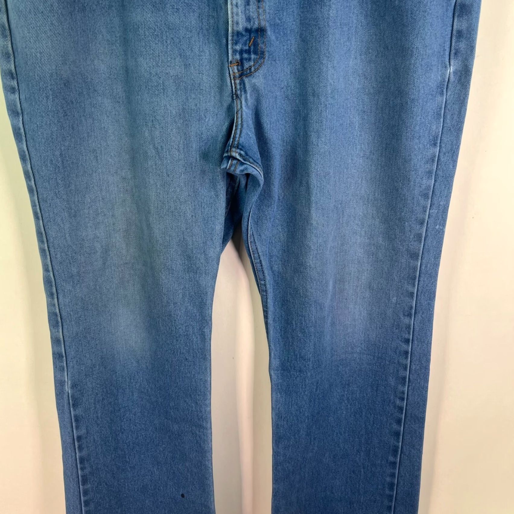 Levi's VINTAGE Levi's 80s Straight Leg Denim Jeans Size 38x29 Blue Mens Size US 38 / EU 54 - 3 Thumbnail