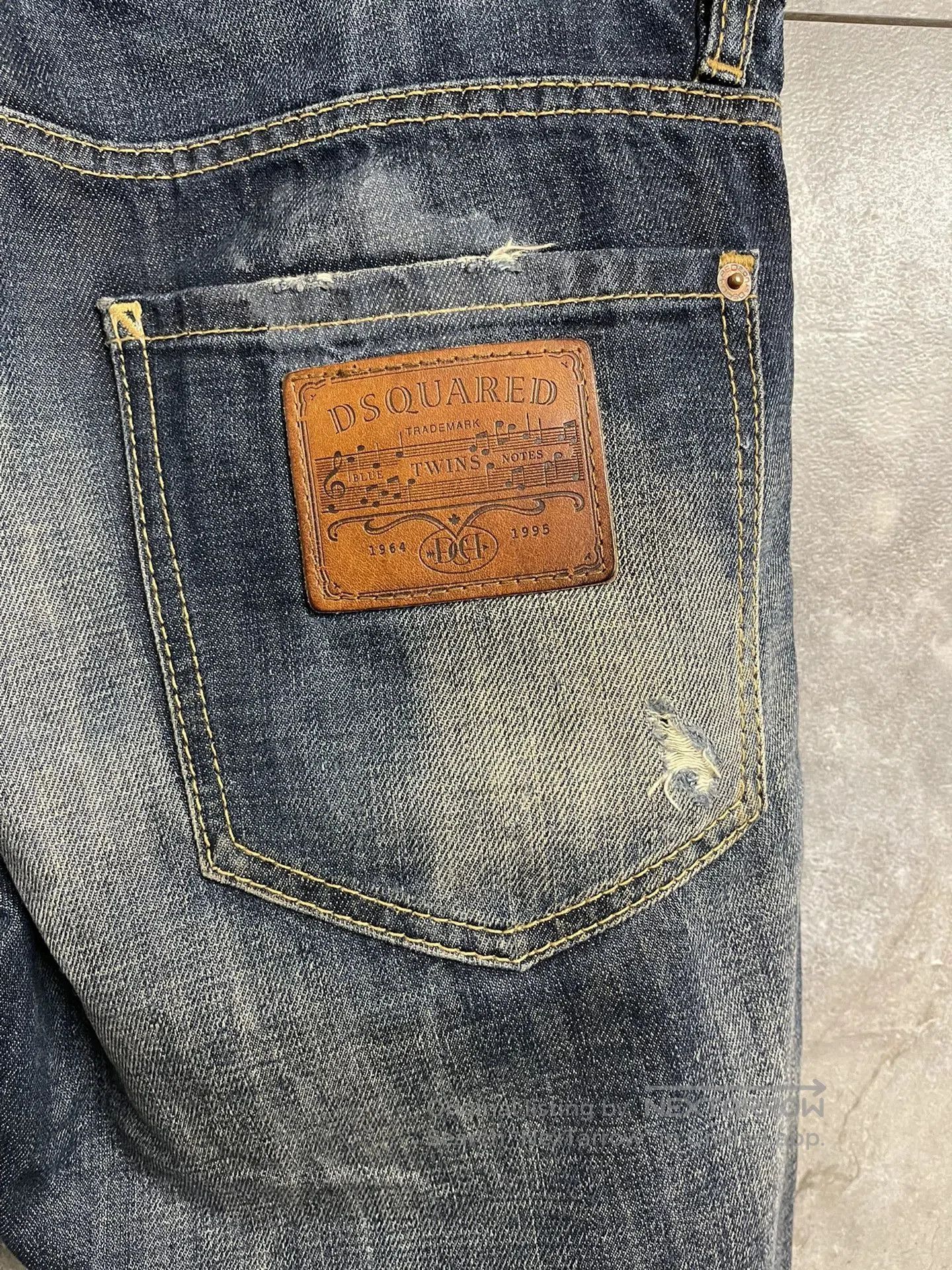 Dsquared2 distressed dsquared2 denim jeans for men. Size US 26 / EU 42 - 4 Thumbnail