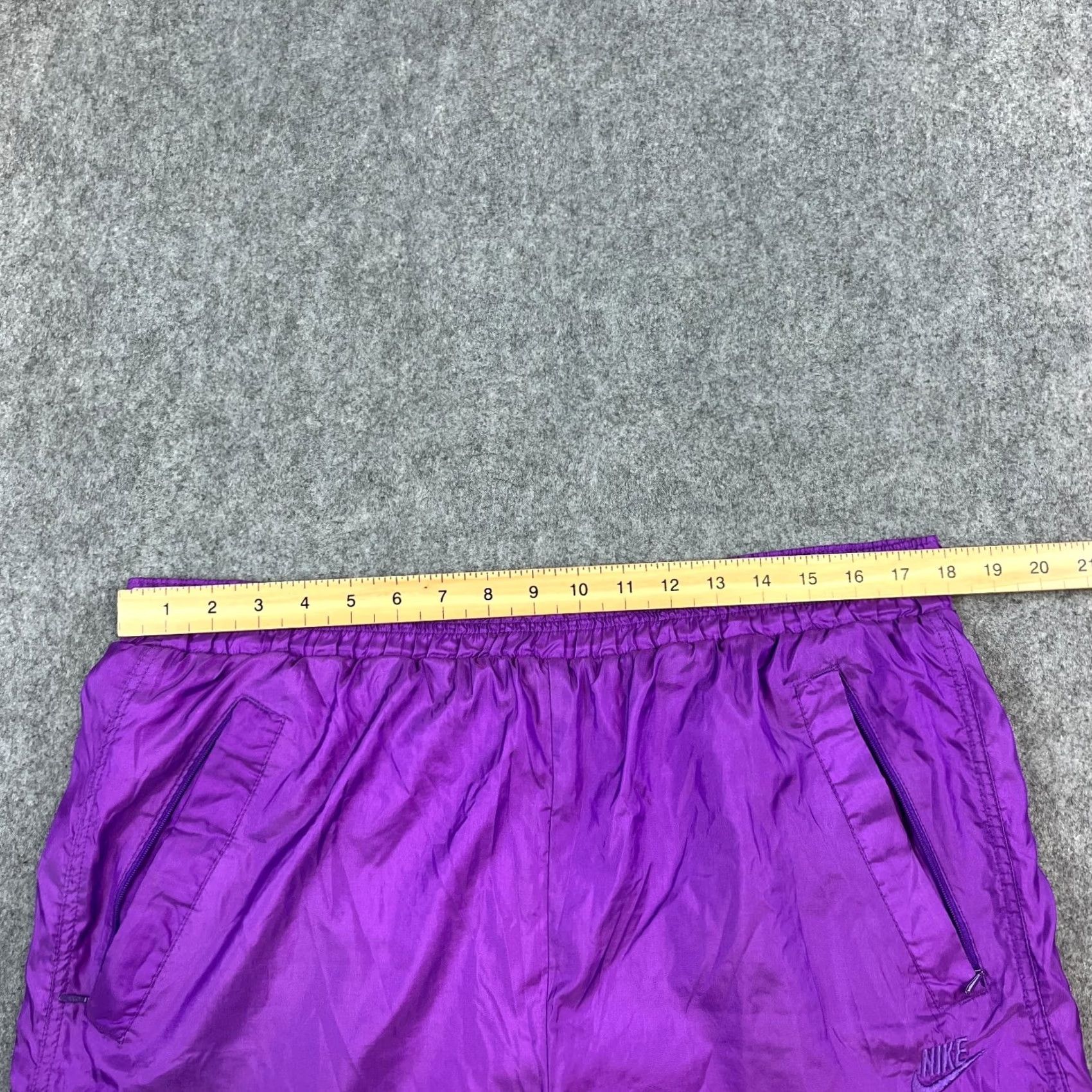 Nike VINTAGE Nike Mens Track Pants Shell L Purple Challenge Court 80s Tennis Agassi 80s Size US 33 - 6 Thumbnail
