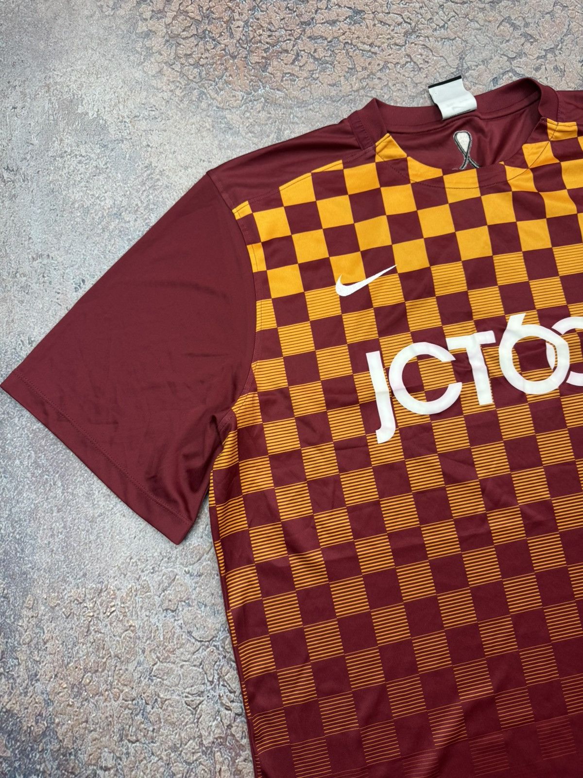 Nike Nike Bradford City 2015/2016 Home Soccer Jersey Men Size XL Size US XL / EU 56 / 4 - 5 Thumbnail