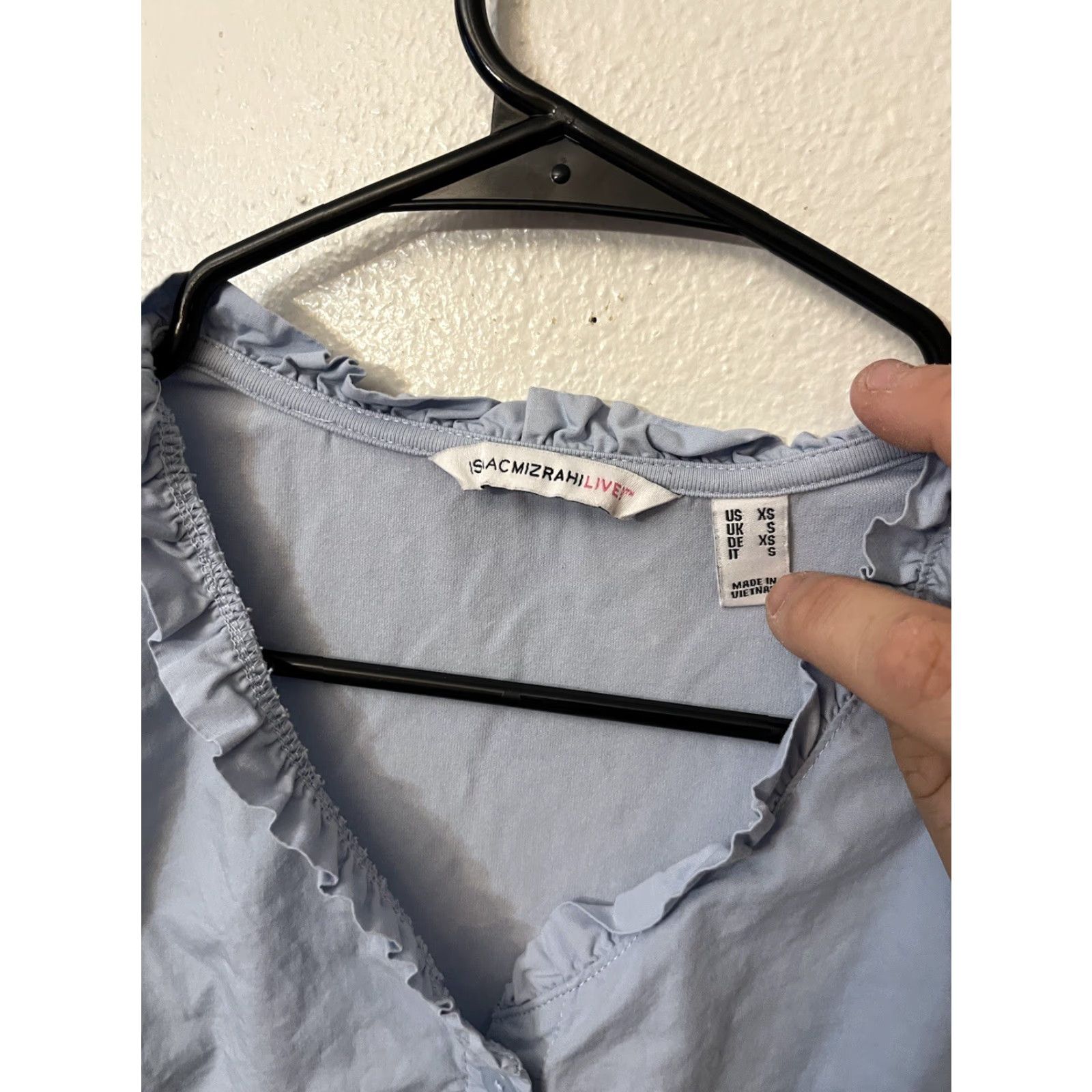 Vintage Isaac Mizrahi Live! Women's 3/4 Sleeve Henley Top w/ Ruffle Trim Blue XS Size XS / US 0-2 / IT 36-38 - 2 Thumbnail