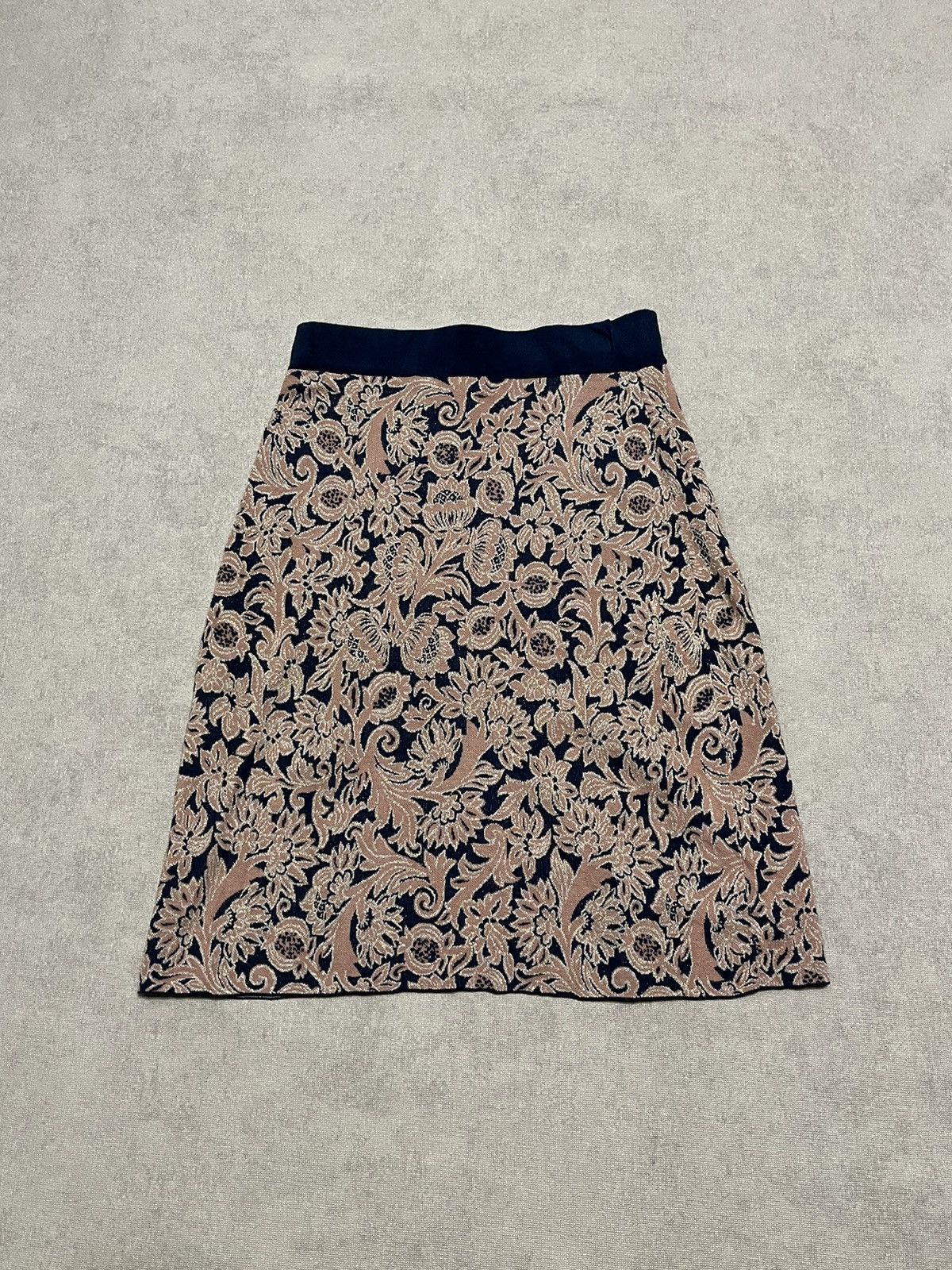 Max Mara Max Mara Weekend Womens Skirt Flowers Vintage Co Size Xs Size 25" / US 0 / IT 36 - 2 Thumbnail