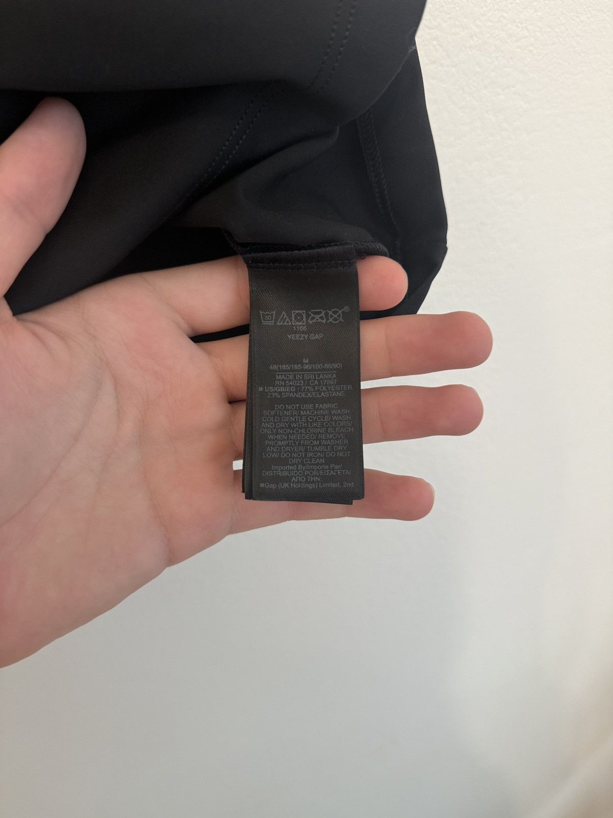 Balenciaga BALENCIAGA x YEEZY x GAP Tank Top Size US M / EU 48-50 / 2 - 4 Thumbnail