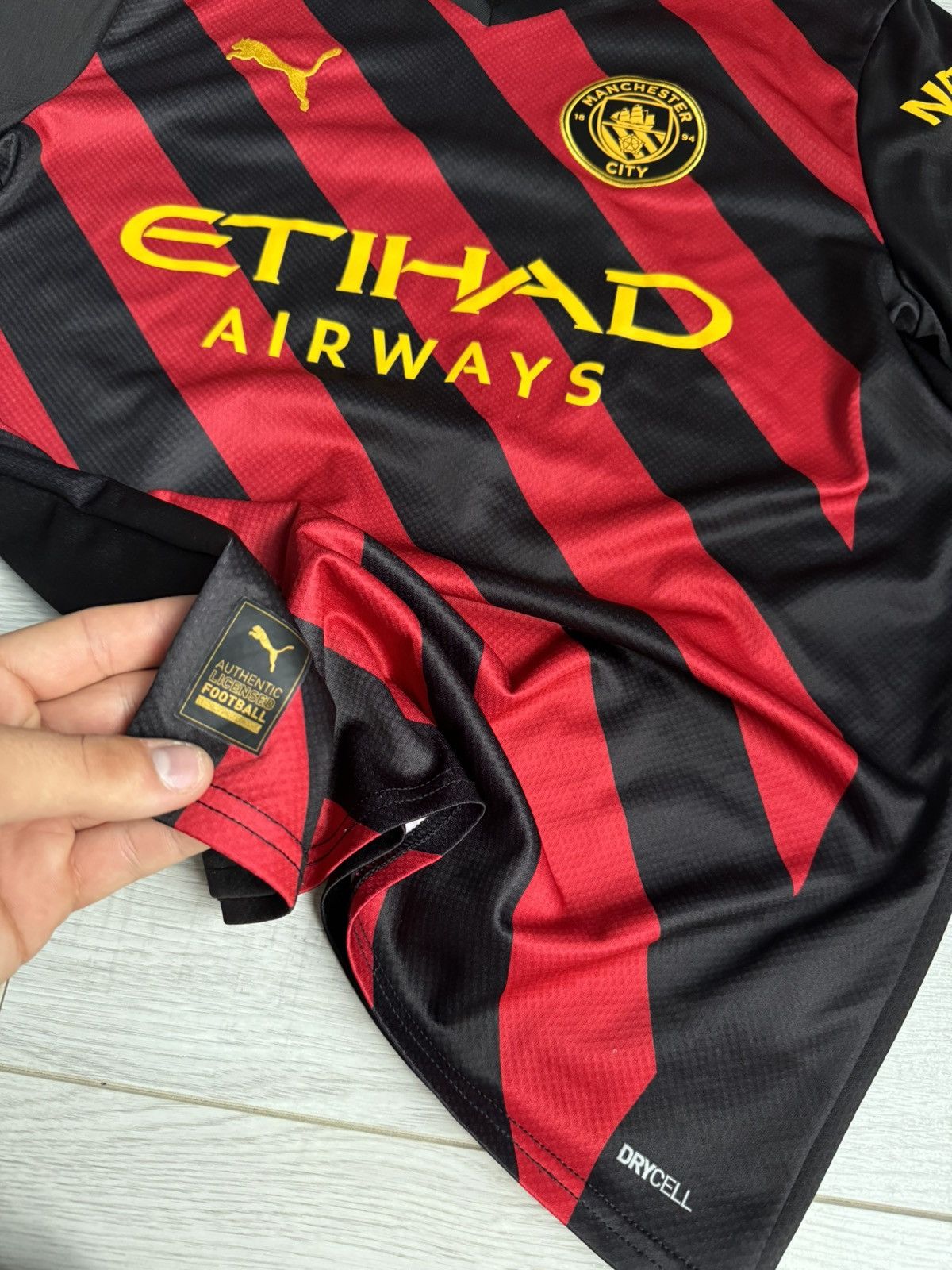 Puma #9 Haaland Manchester City Soccer Jersey Shirt 2022 kit Size US S / EU 44-46 / 1 - 3 Thumbnail
