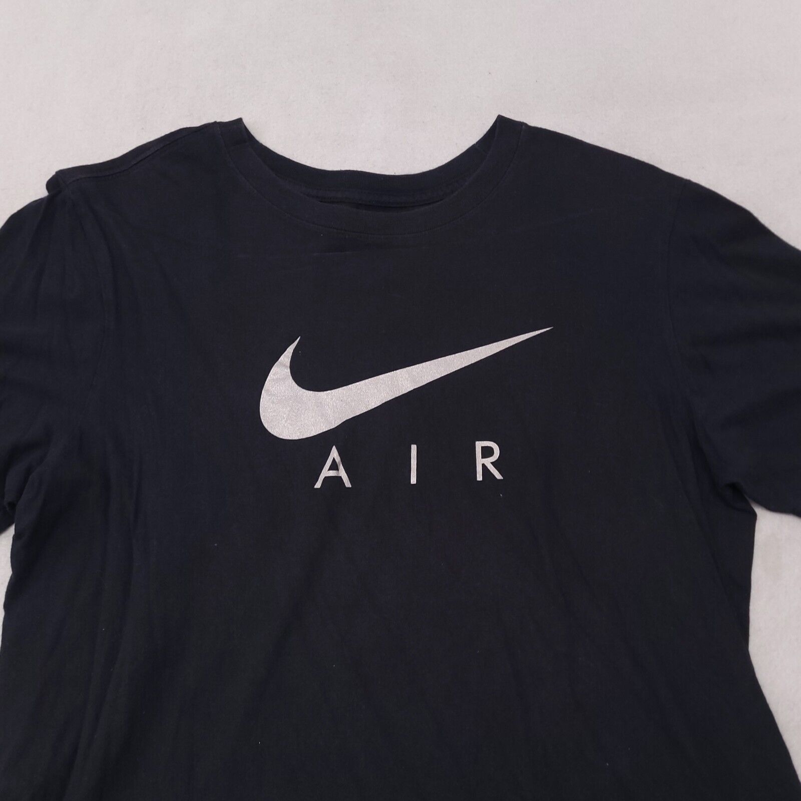 Nike The Nike Tee Graphic T-Shirt Adult Mens Size Medium M Black Size US M / EU 48-50 / 2 - 1 Thumbnail