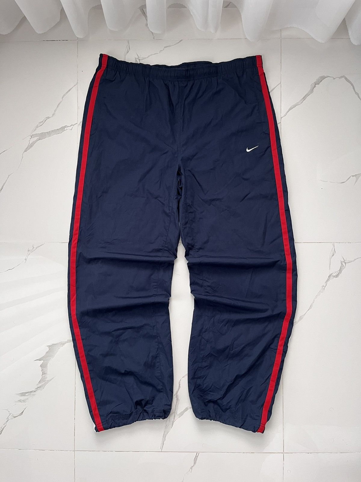 Nike 00’s NIKE SWOOSH LOGO BAGGY Y2K TRACK PANTS RARE GORPCORE Size US 36 / EU 52 - 1 Thumbnail