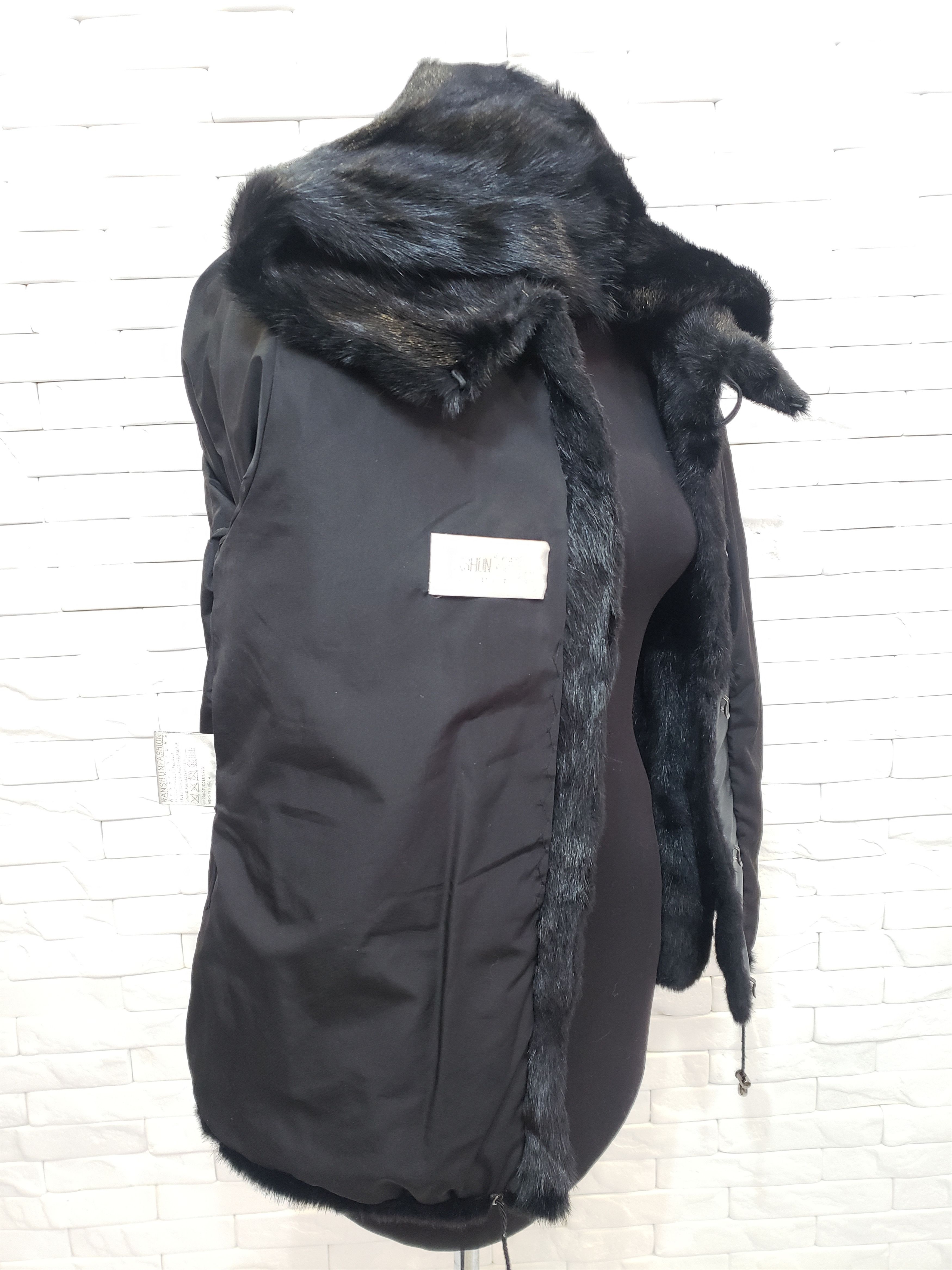 Genuine Leather Stylish women's mink fur coat with a hood. Size M / US 6-8 / IT 42-44 - 9 Thumbnail