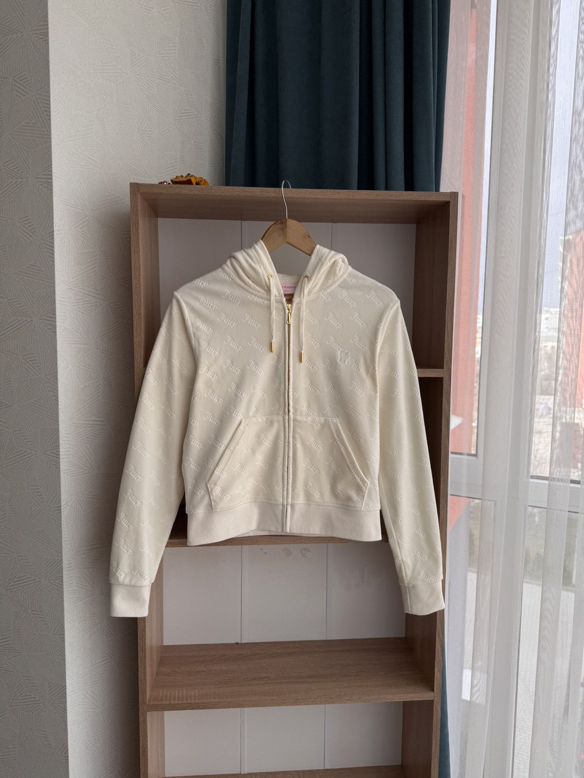 Juicy Couture Juicy Couture Sport MilkyBeige Luxury Multilogo VelourHoodie Size M / US 6-8 / IT 42-44 - 7 Thumbnail