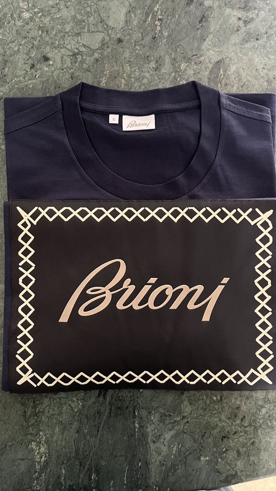 Brioni Brioni big logo tshirt very rare limited edition Size US S / EU 44-46 / 1 - 1 Thumbnail