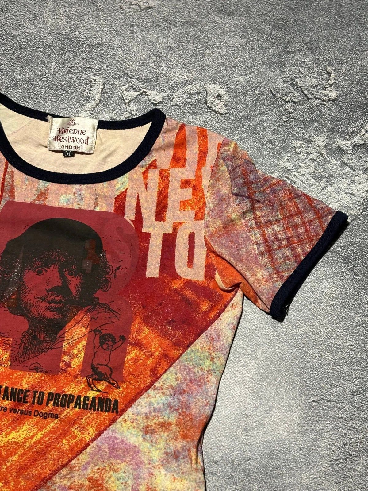 Vivienne Westwood Vivienne Westwood Active Resistance to Propaganda Tee Size M / US 6-8 / IT 42-44 - 3 Thumbnail