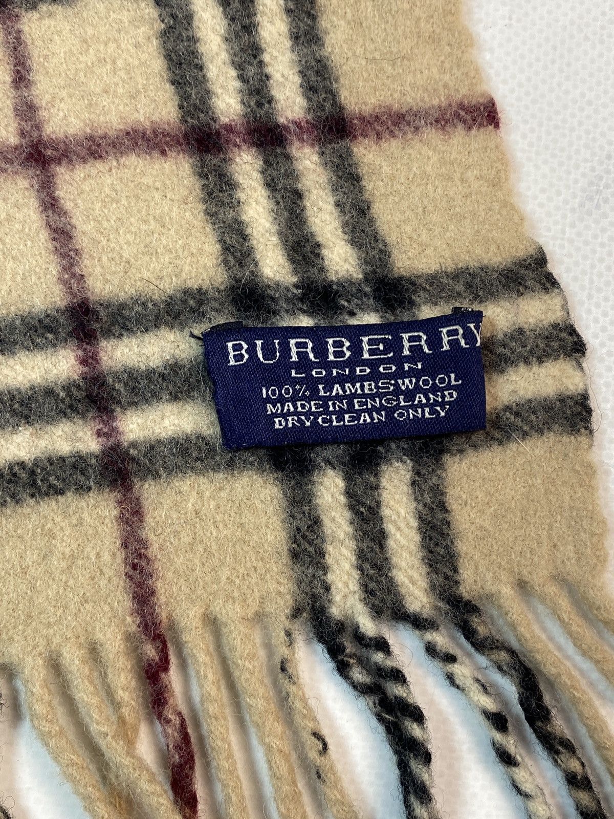 Burberry Vintage Burberry Lambswool Scarf Size ONE SIZE - 2 Thumbnail