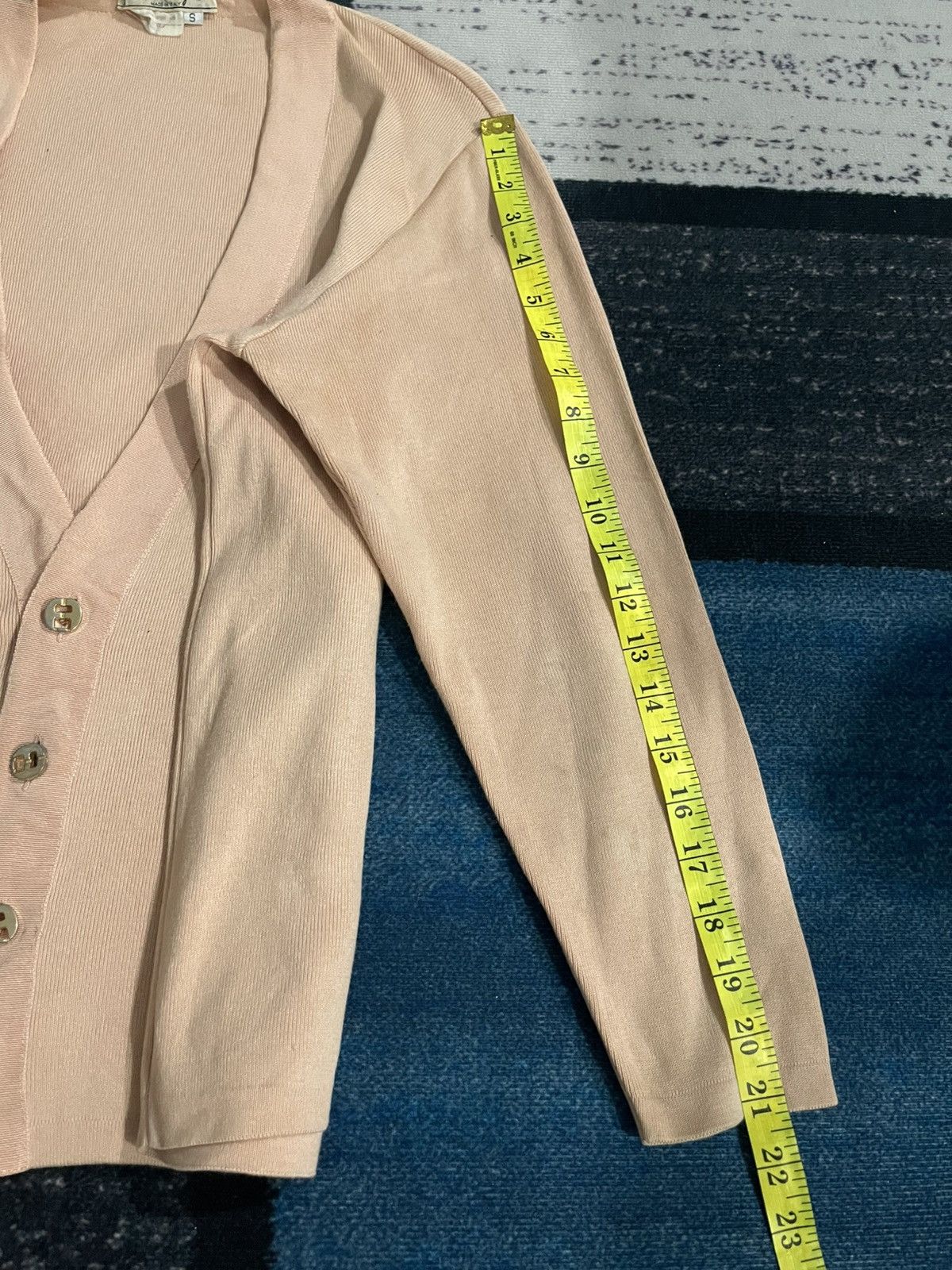Salvatore Ferragamo Vintage Salvatore Ferragamo Cardingan Jacket Size S / US 4 / IT 40 - 20 Thumbnail