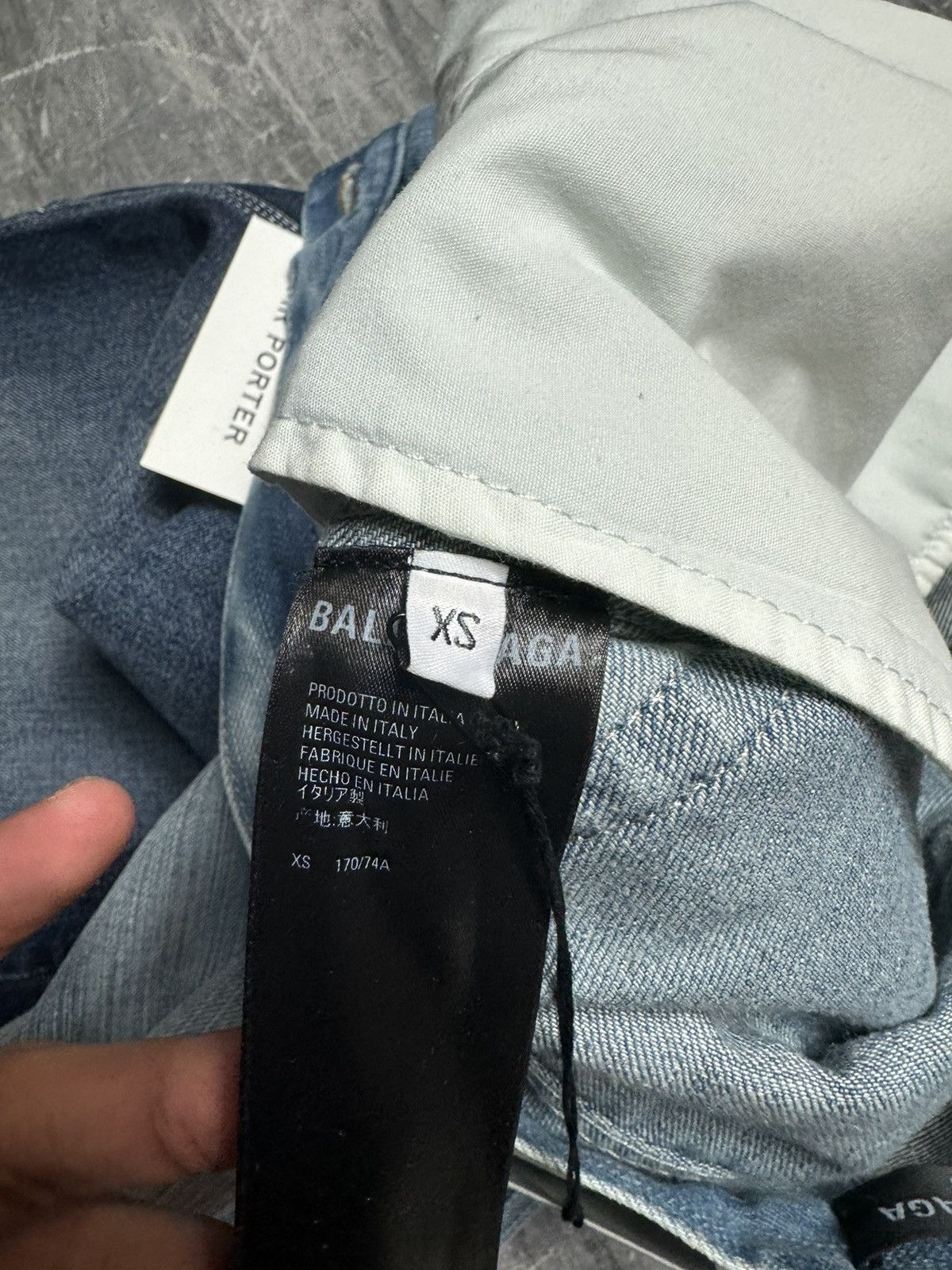 Balenciaga Balenciaga Embroidered 50/50 Color block Jeans Size US 30 / EU 46 - 11 Thumbnail