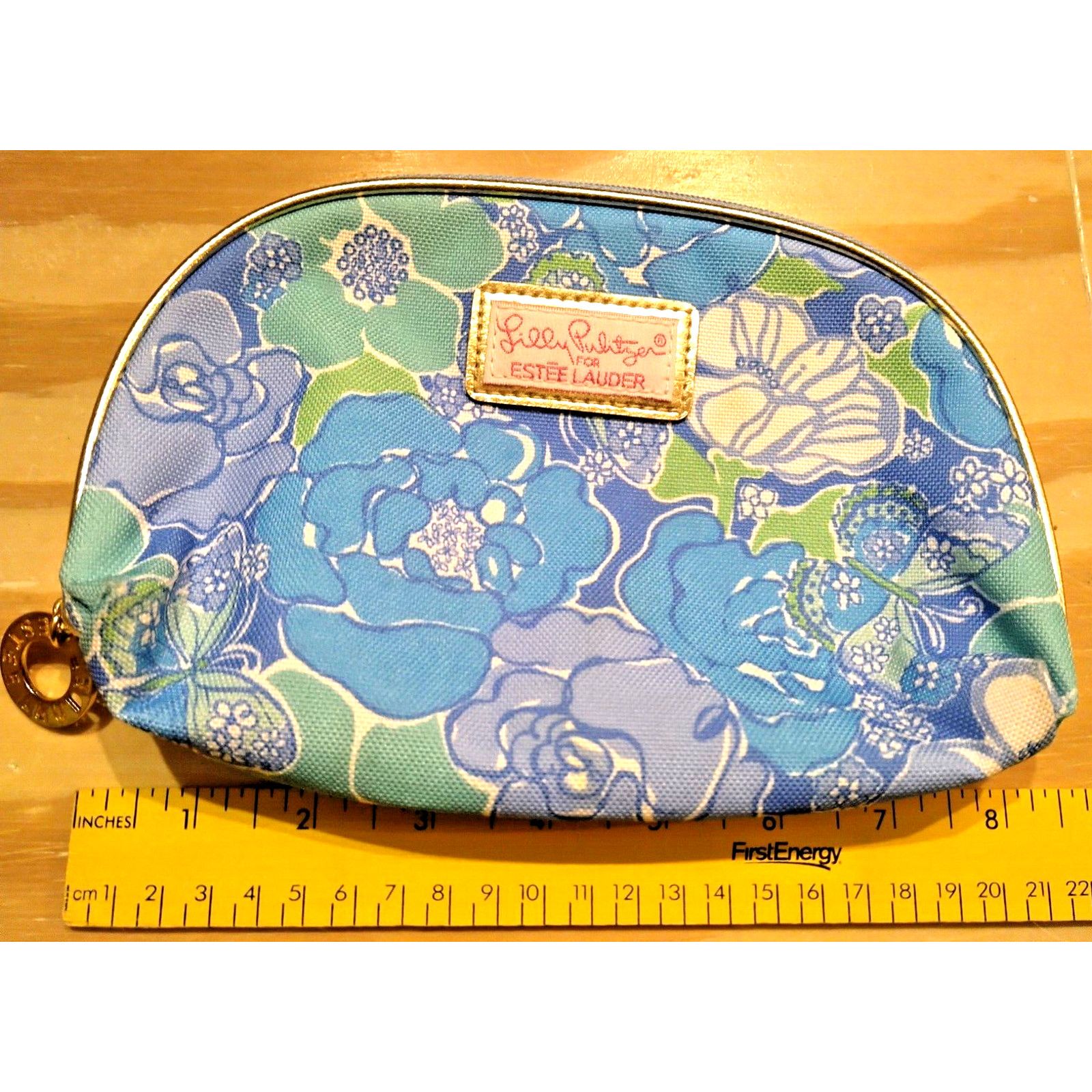 Lilly Pulitzer Lilly Pulitzer Estee Lauder Turquoise Butterfl Cosmetic Case Size ONE SIZE - 1 Thumbnail