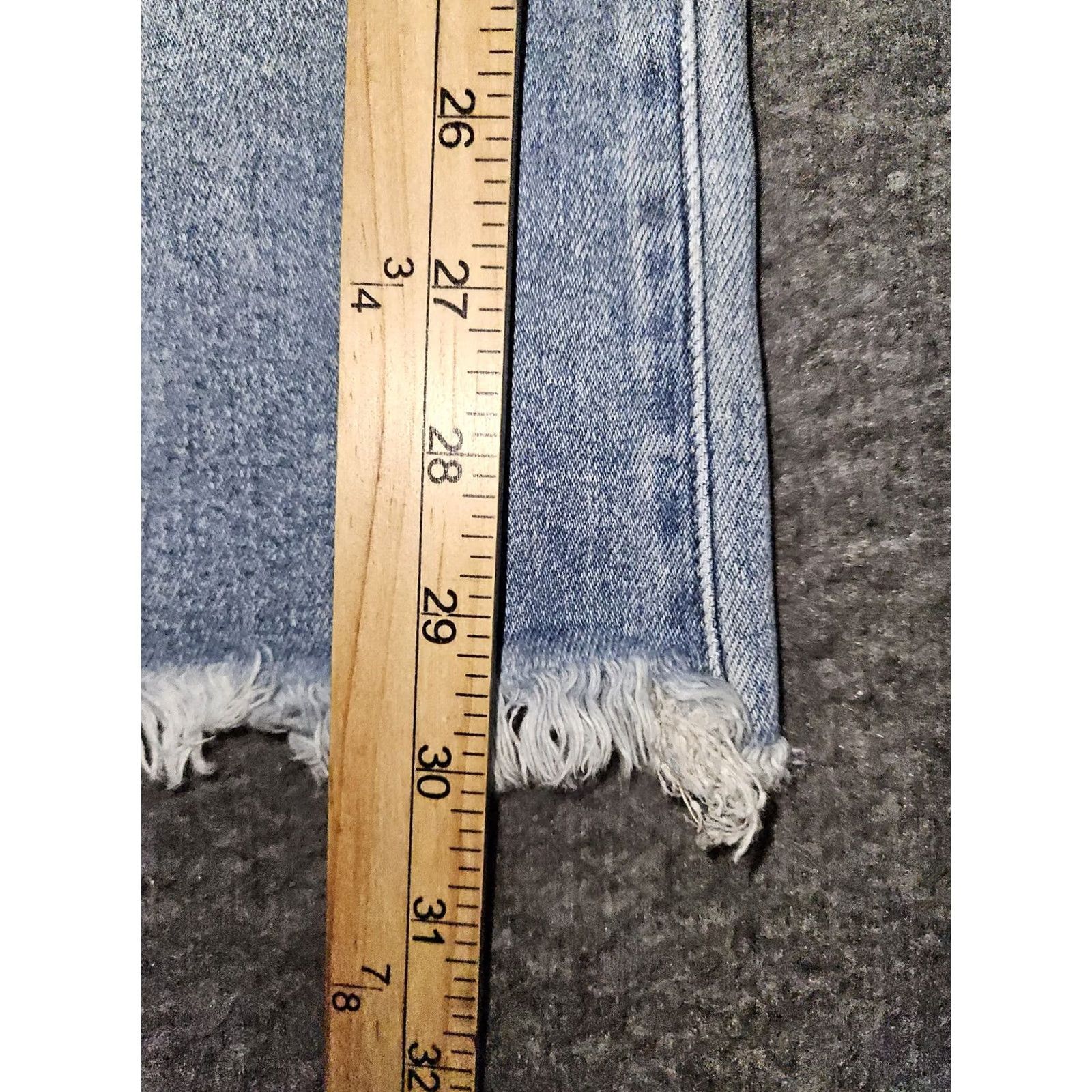 Vintage Hidden Jeans Womens 27 Light Wash Distressed Flare Raw Hem High Rise Stretch Jeans Size 27" / US 4 / IT 40 - 2 Thumbnail