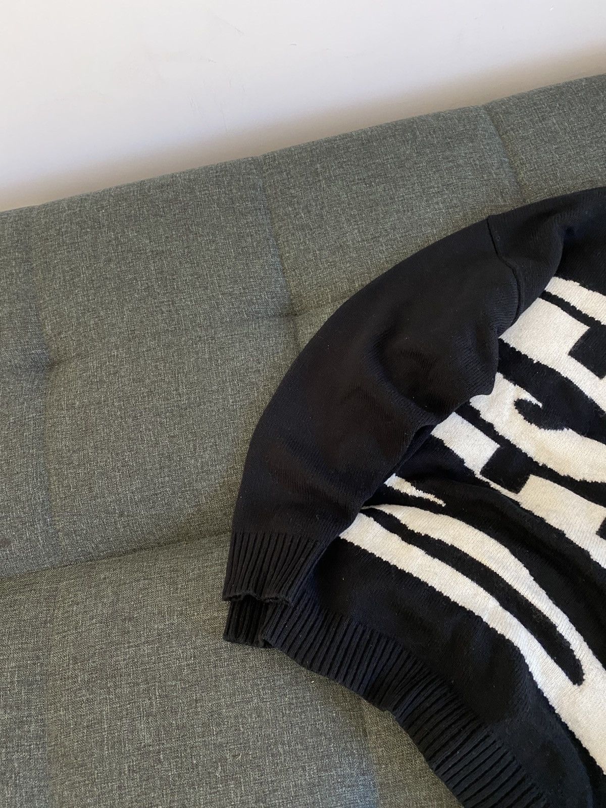 Diesel Diesel Vintage Sweater Crewneck Big Logo Knitwear Japanese Size US L / EU 52-54 / 3 - 4 Thumbnail